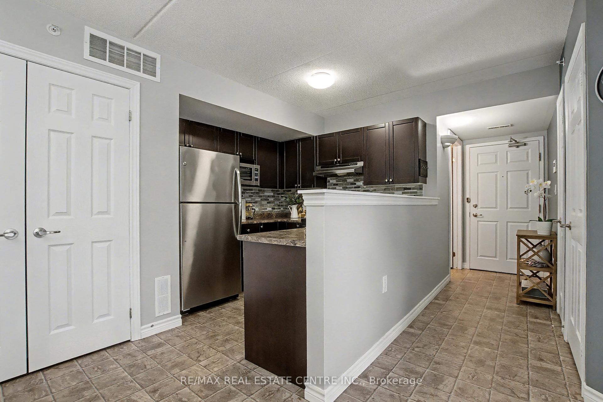 Photo 8 of Unit 204, 1380 Main Street E, Milton, Dempsey — HOMEH