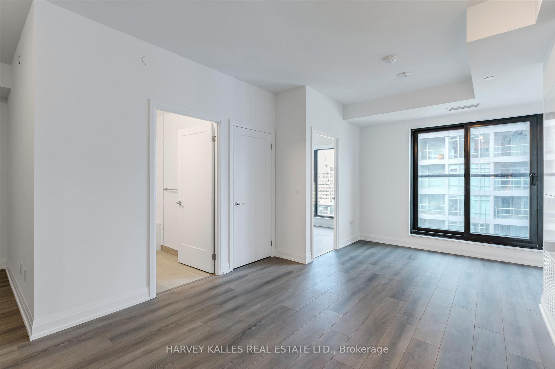Photo 8 of Unit 2609, 20 Soudan Avenue, Toronto, Mount Pleasant West — HOMEH