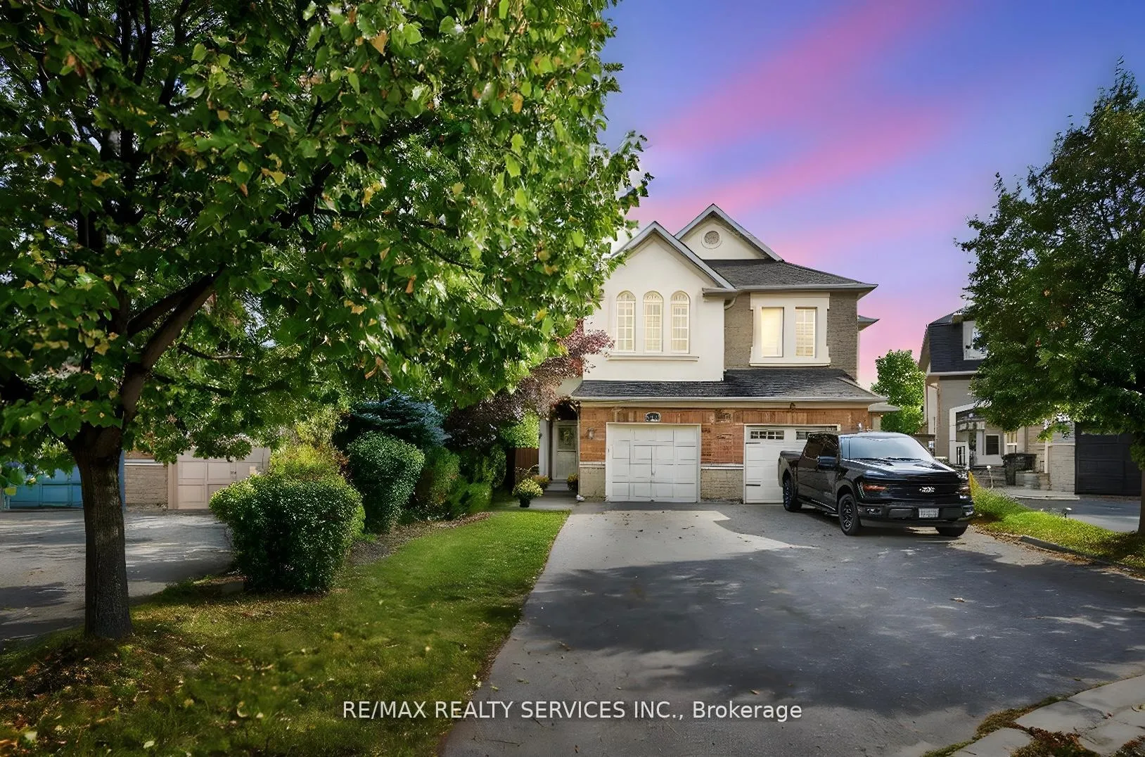 Photo 1 of 12 Hesketh Court, Caledon, Rural Caledon — HOMEH