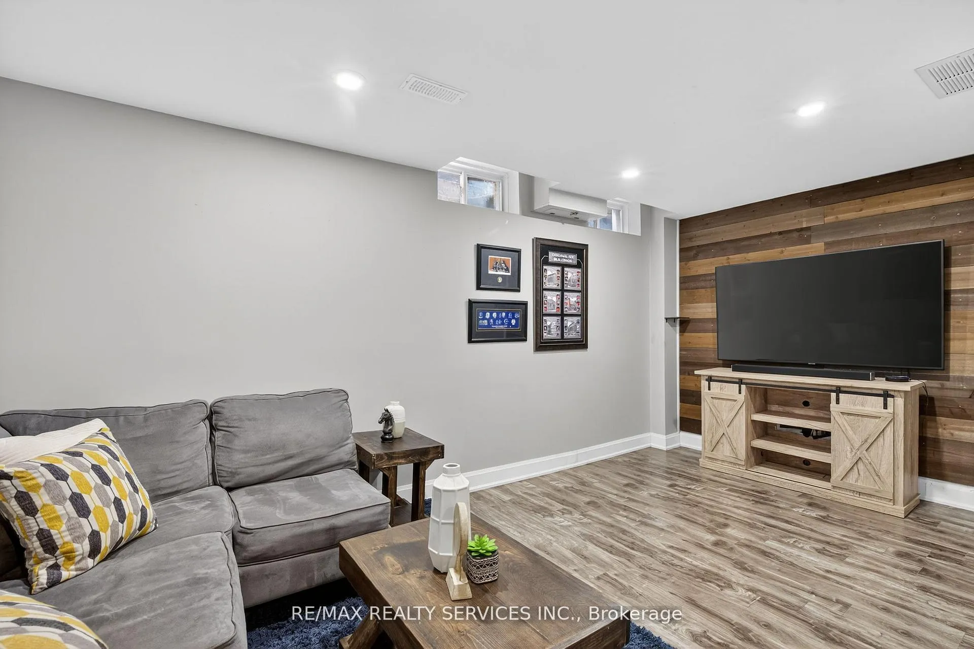 Photo 27 of 12 Hesketh Court, Caledon, Rural Caledon — HOMEH