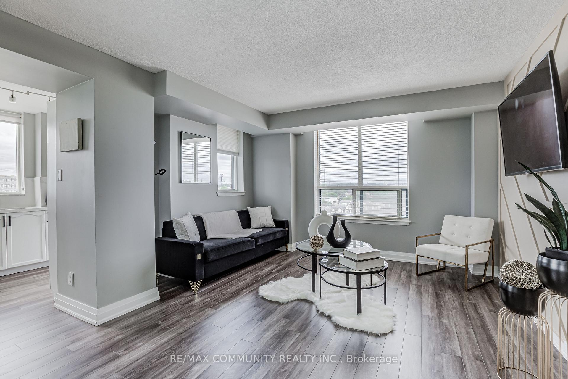 Photo 6 of Unit 704, 1625 Pickering Parkway, Pickering, Village East — HOMEH