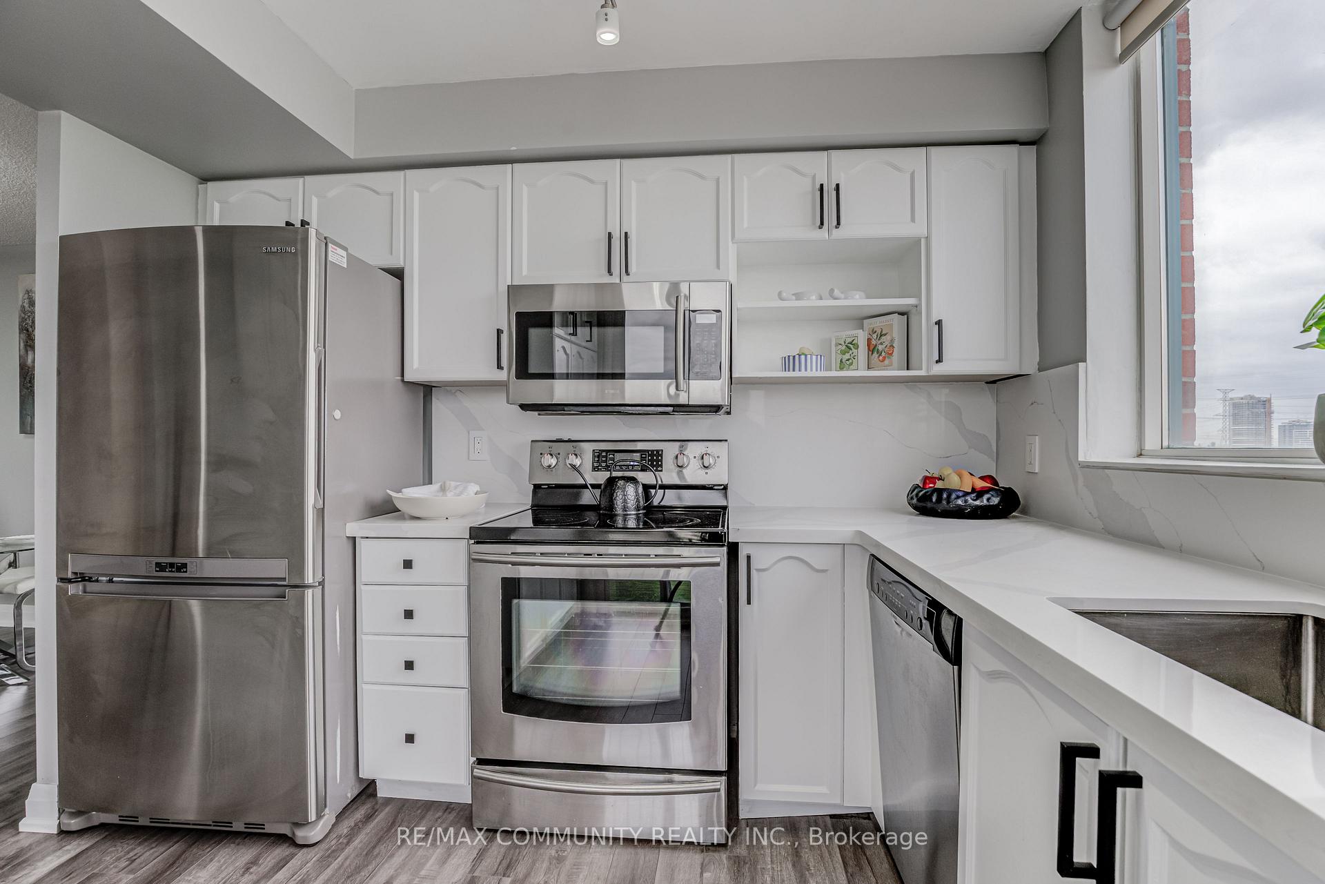 Photo 14 of Unit 704, 1625 Pickering Parkway, Pickering, Village East — HOMEH