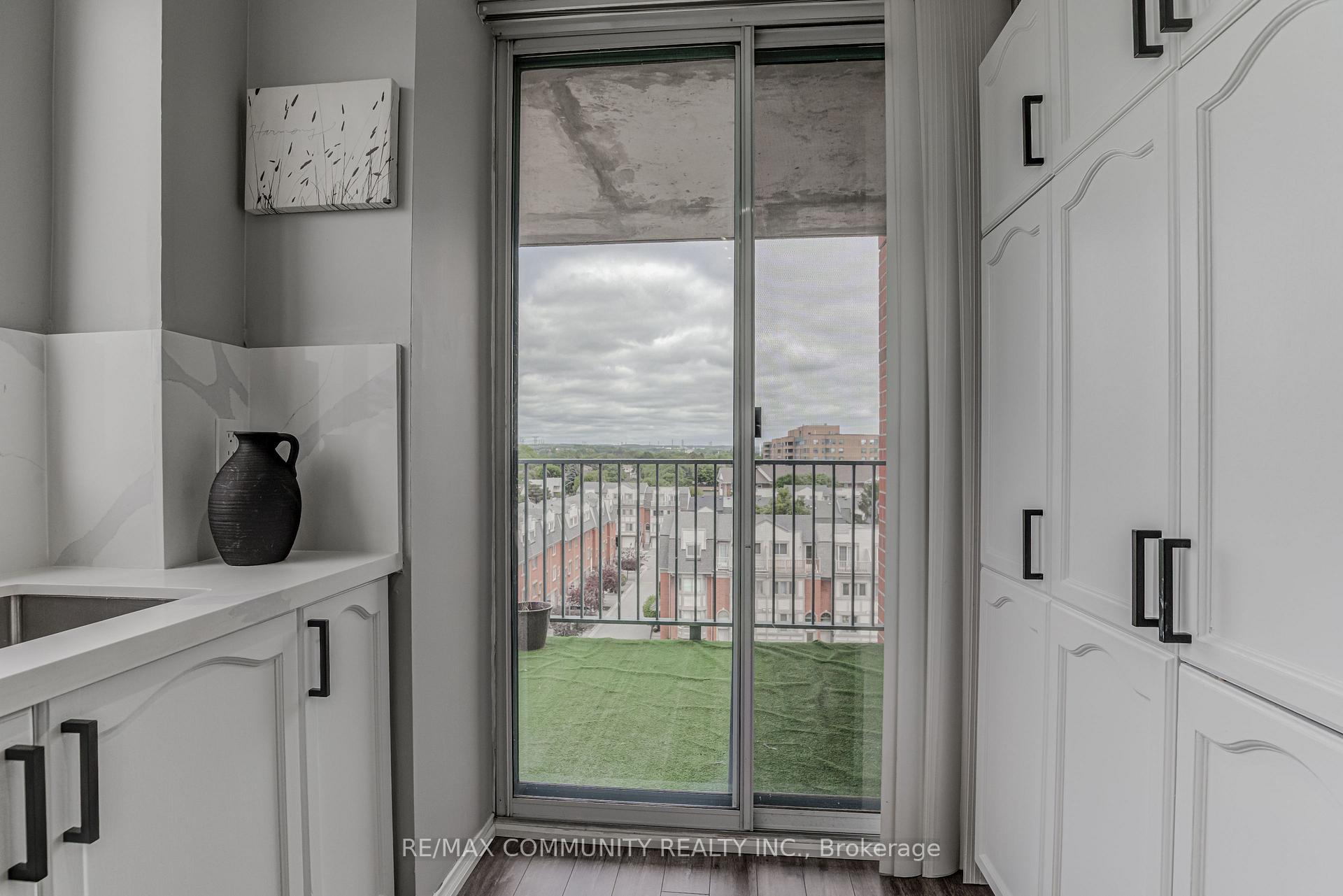 Photo 15 of Unit 704, 1625 Pickering Parkway, Pickering, Village East — HOMEH