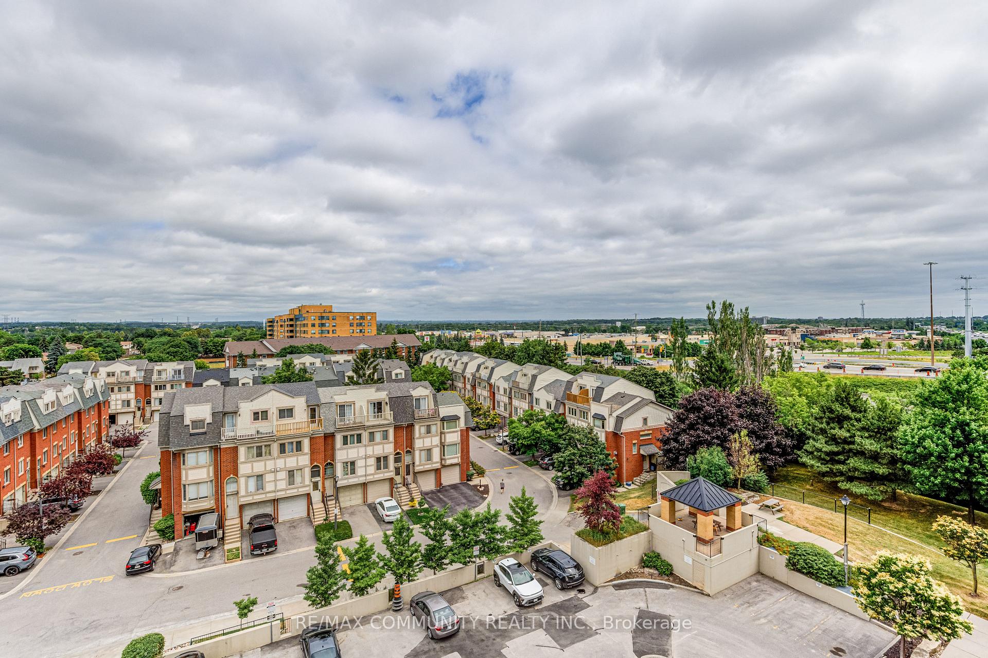 Photo 30 of Unit 704, 1625 Pickering Parkway, Pickering, Village East — HOMEH