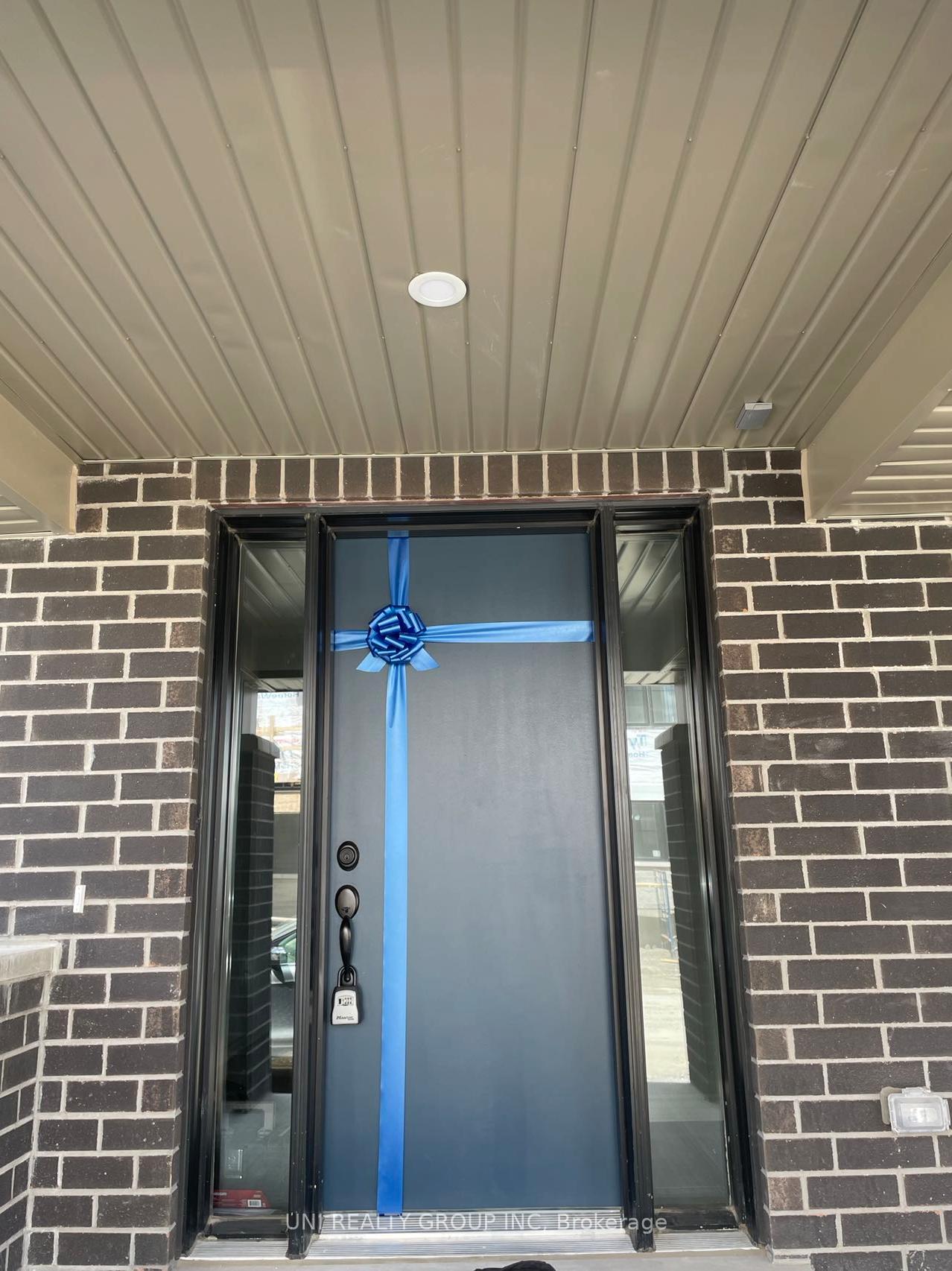 Photo 2 of 302 Ilmenite Private, Ottawa, Barrhaven - Heritage Park — HOMEH