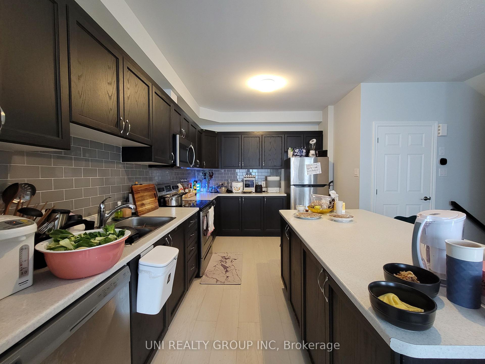 Photo 5 of 302 Ilmenite Private, Ottawa, Barrhaven - Heritage Park — HOMEH