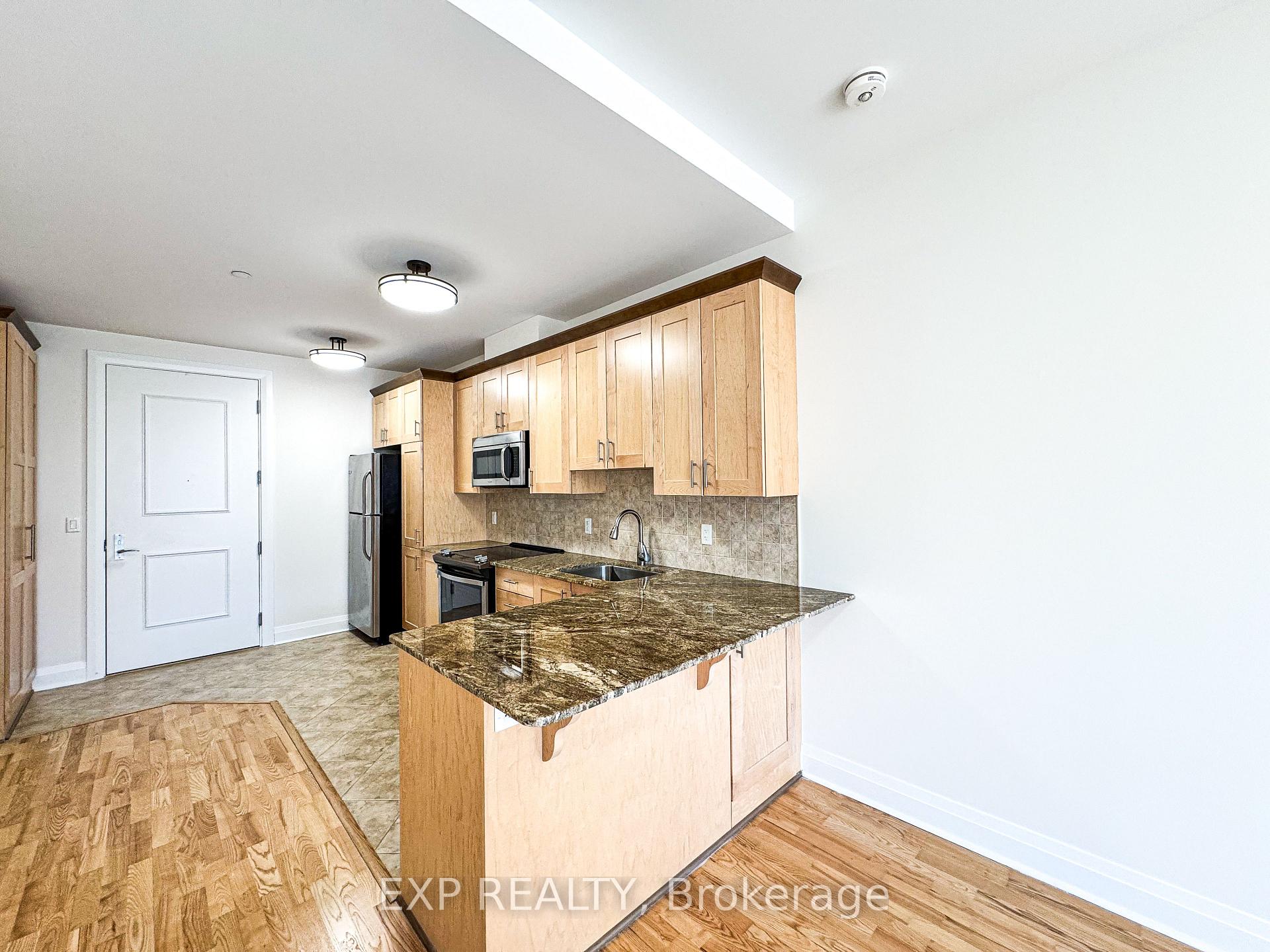 Photo 14 of Unit 405, 1425 Vanier Parkway, Ottawa, Overbrook/Castle Heights — HOMEH