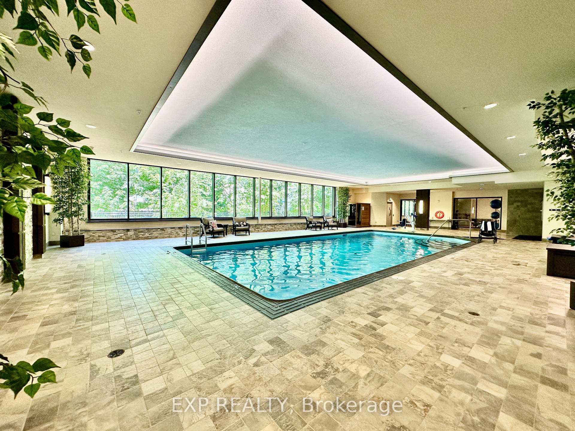 Photo 26 of Unit 405, 1425 Vanier Parkway, Ottawa, Overbrook/Castle Heights — HOMEH