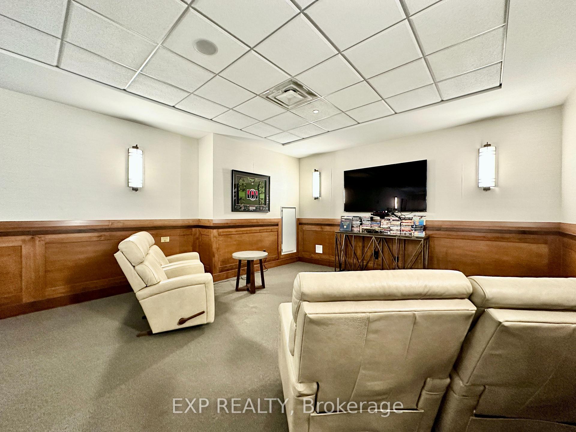 Photo 32 of Unit 405, 1425 Vanier Parkway, Ottawa, Overbrook/Castle Heights — HOMEH