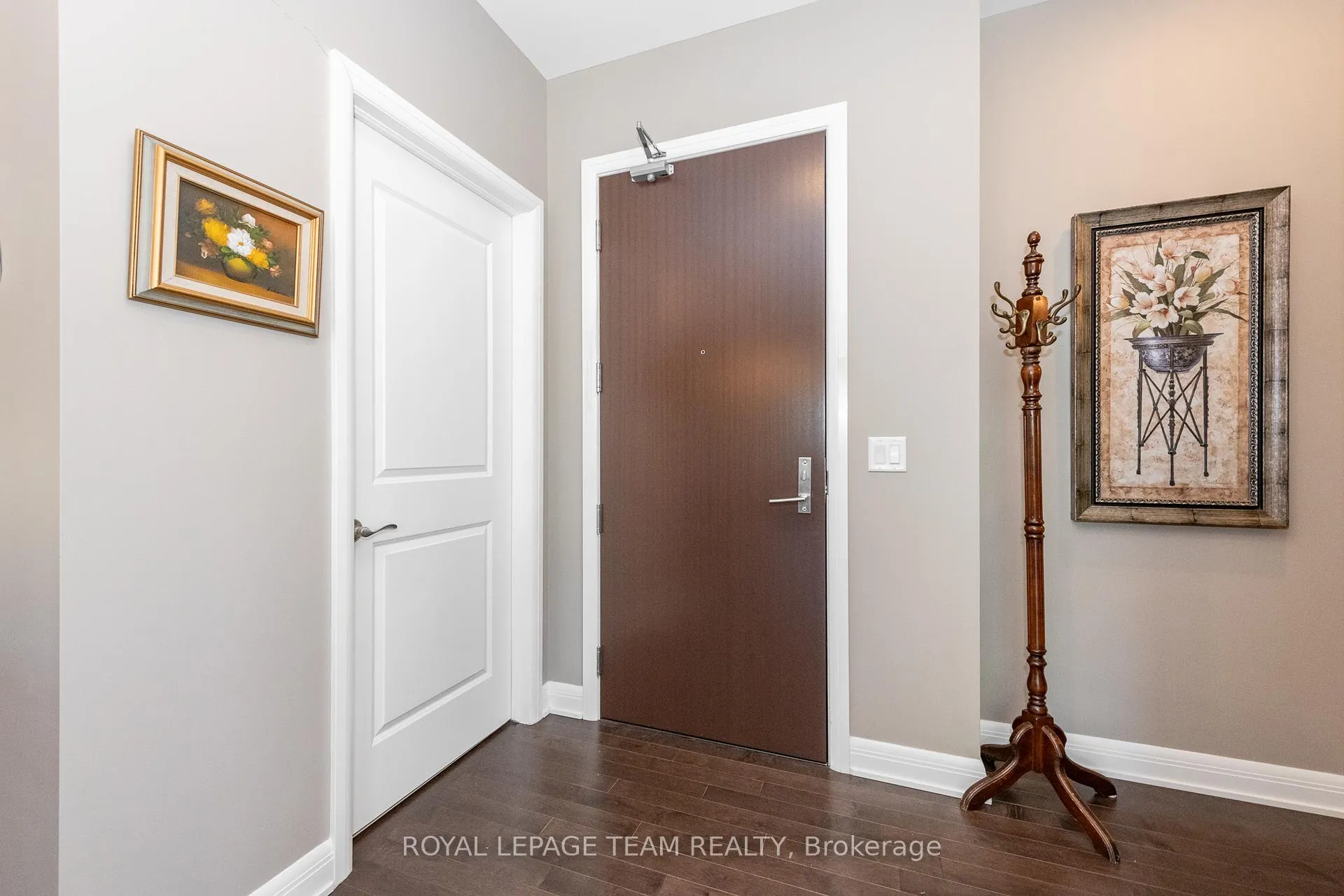 Photo 6 of Unit 302, 190 Boundstone Way, Ottawa, Kanata - Kanata Lakes/Heritage Hills — HOMEH