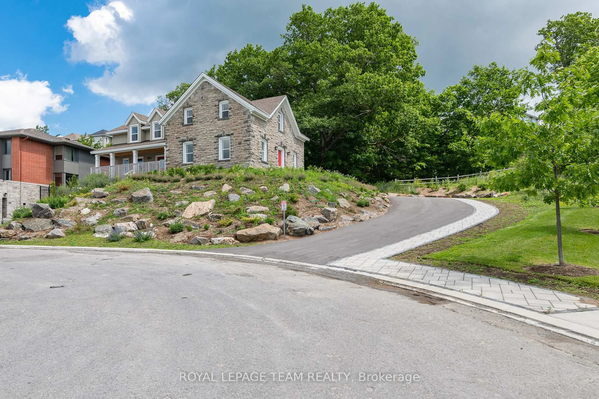 Photo 39 of Unit 302, 190 Boundstone Way, Ottawa, Kanata - Kanata Lakes/Heritage Hills — HOMEH