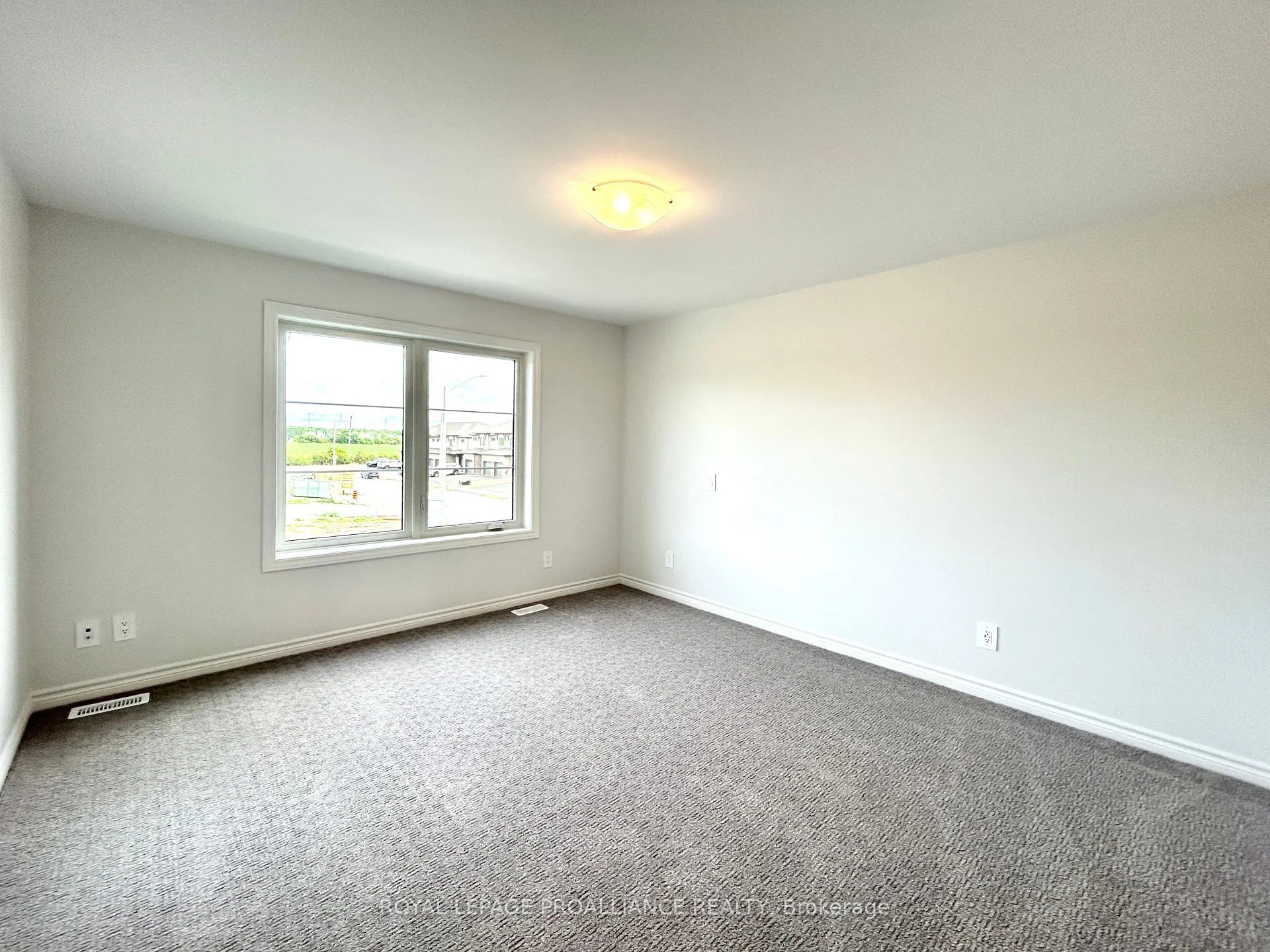 Photo 16 of 12 Riverstone Way, Belleville, Thurlow Ward — HOMEH