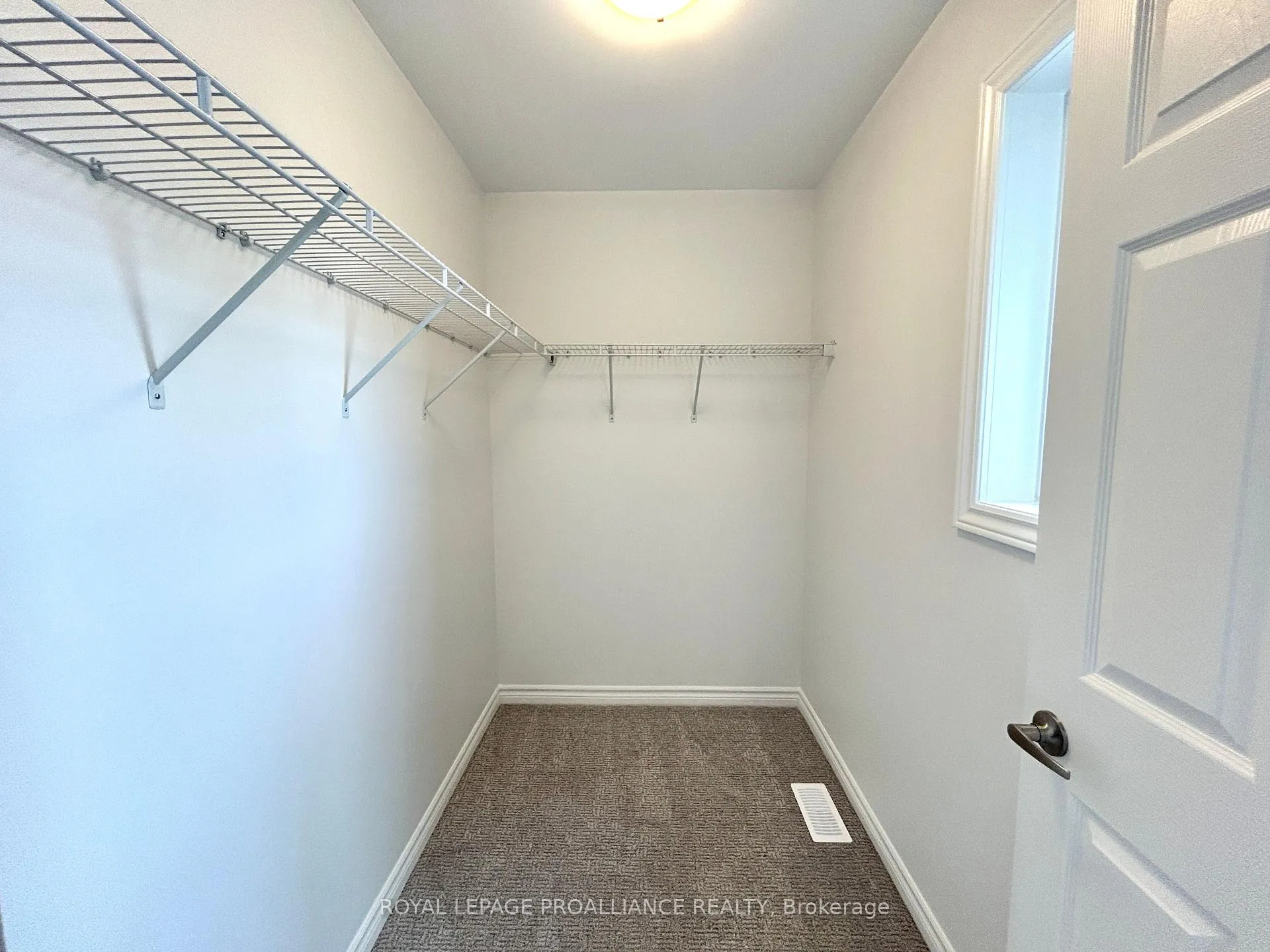 Photo 18 of 12 Riverstone Way, Belleville, Thurlow Ward — HOMEH