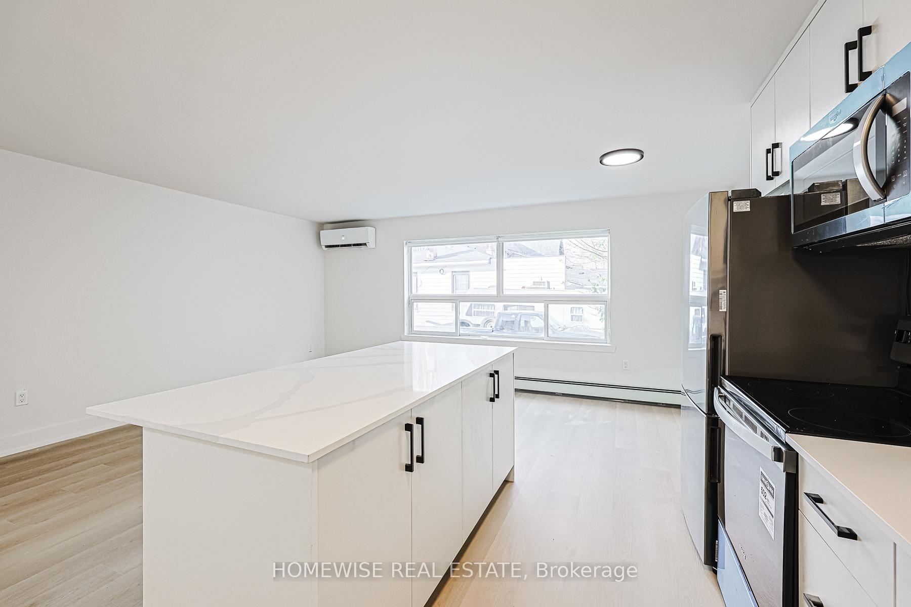 Photo 9 of Unit 10, 81 Ontario Street, Clarington, Bowmanville — HOMEH