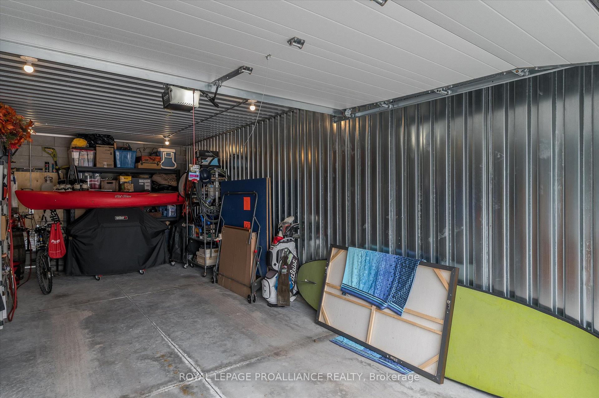 Photo 3 of Unit Garage #3, 19 Hampton Lane, Selwyn — HOMEH