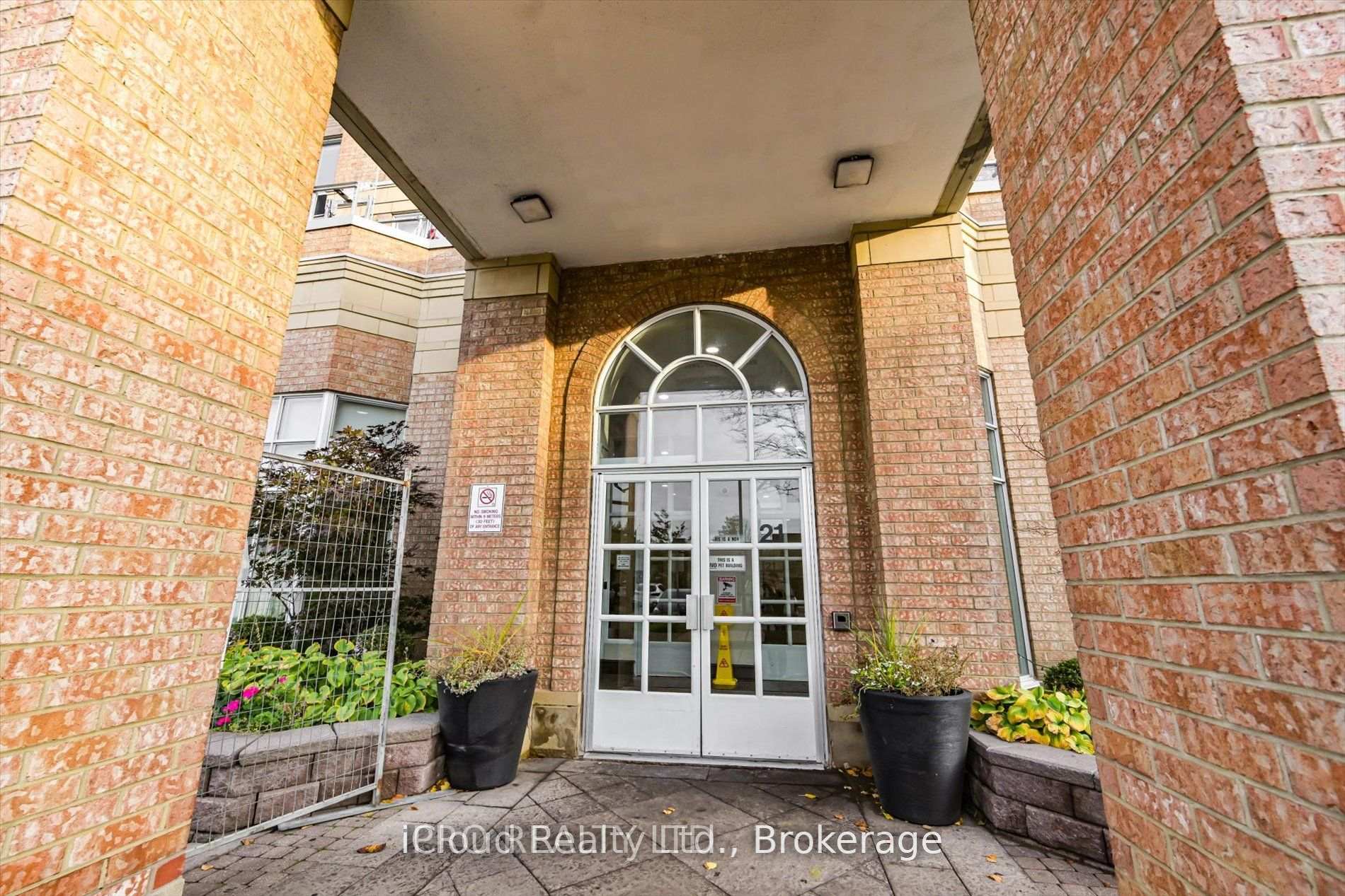 Photo 3 of Unit 1111, 21 Overlea Boulevard, Toronto, Thorncliffe Park — HOMEH