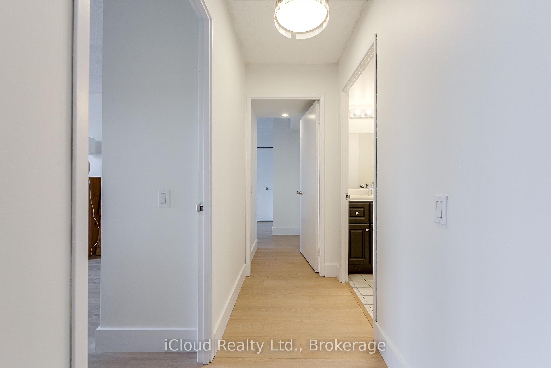 Photo 11 of Unit 1111, 21 Overlea Boulevard, Toronto, Thorncliffe Park — HOMEH