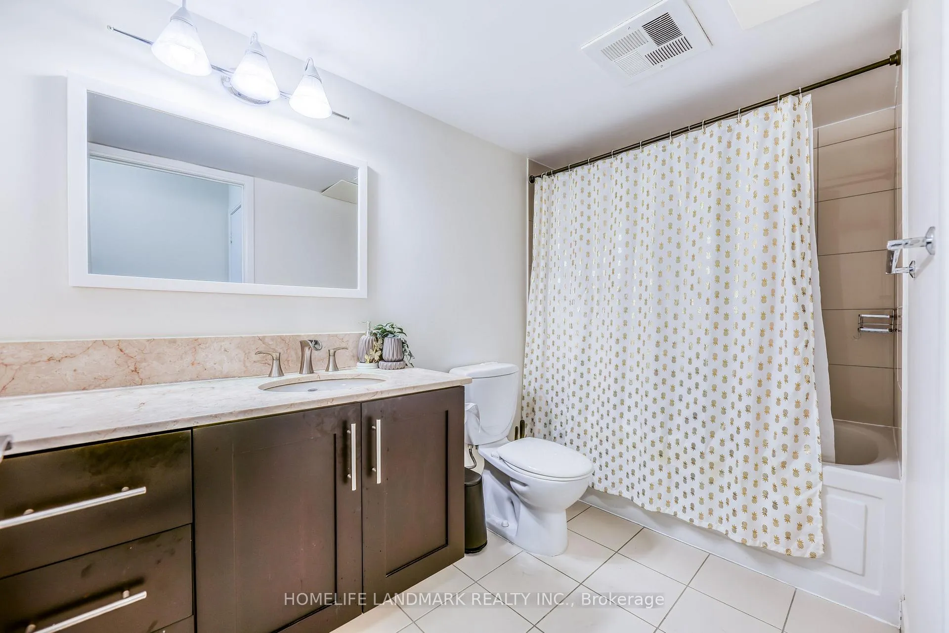 Photo 16 of Unit 2408, 2181 Yonge Street, Toronto, Mount Pleasant West — HOMEH