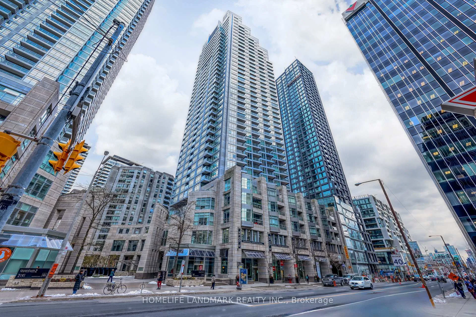 Photo 24 of Unit 2408, 2181 Yonge Street, Toronto, Mount Pleasant West — HOMEH