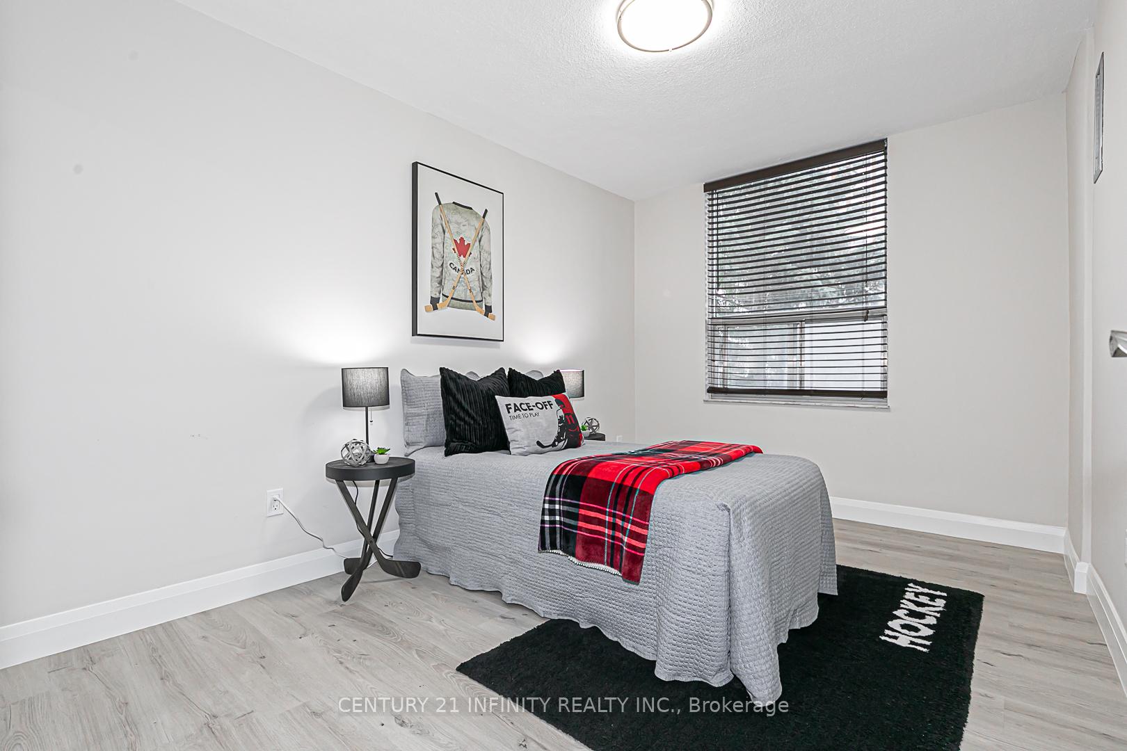 Photo 21 of Unit 314, 10 Edgecliff Golfway, Toronto, Flemingdon Park — HOMEH