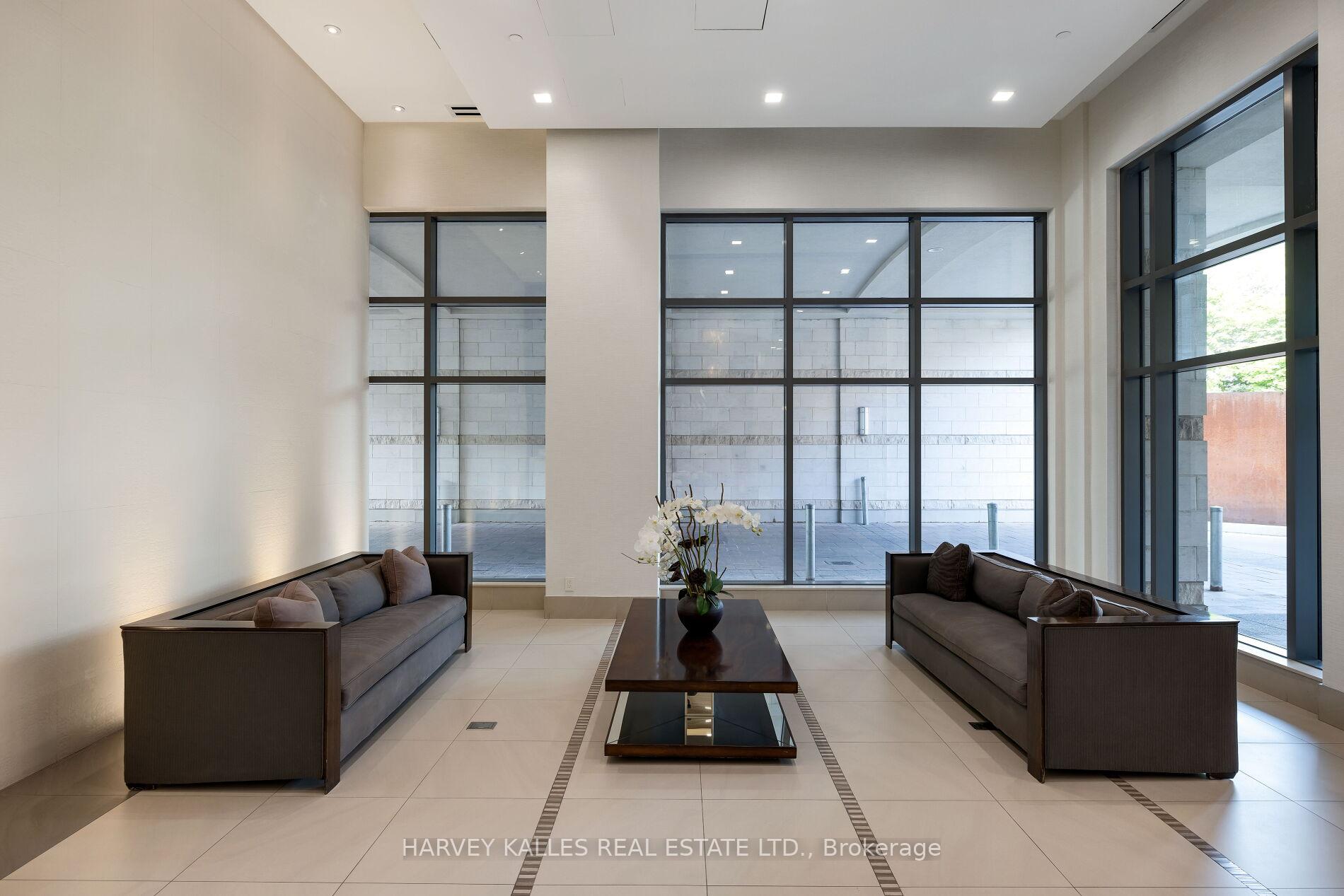 Photo 6 of Unit 1007, 23 Glebe Road W, Toronto, Yonge-Eglinton — HOMEH