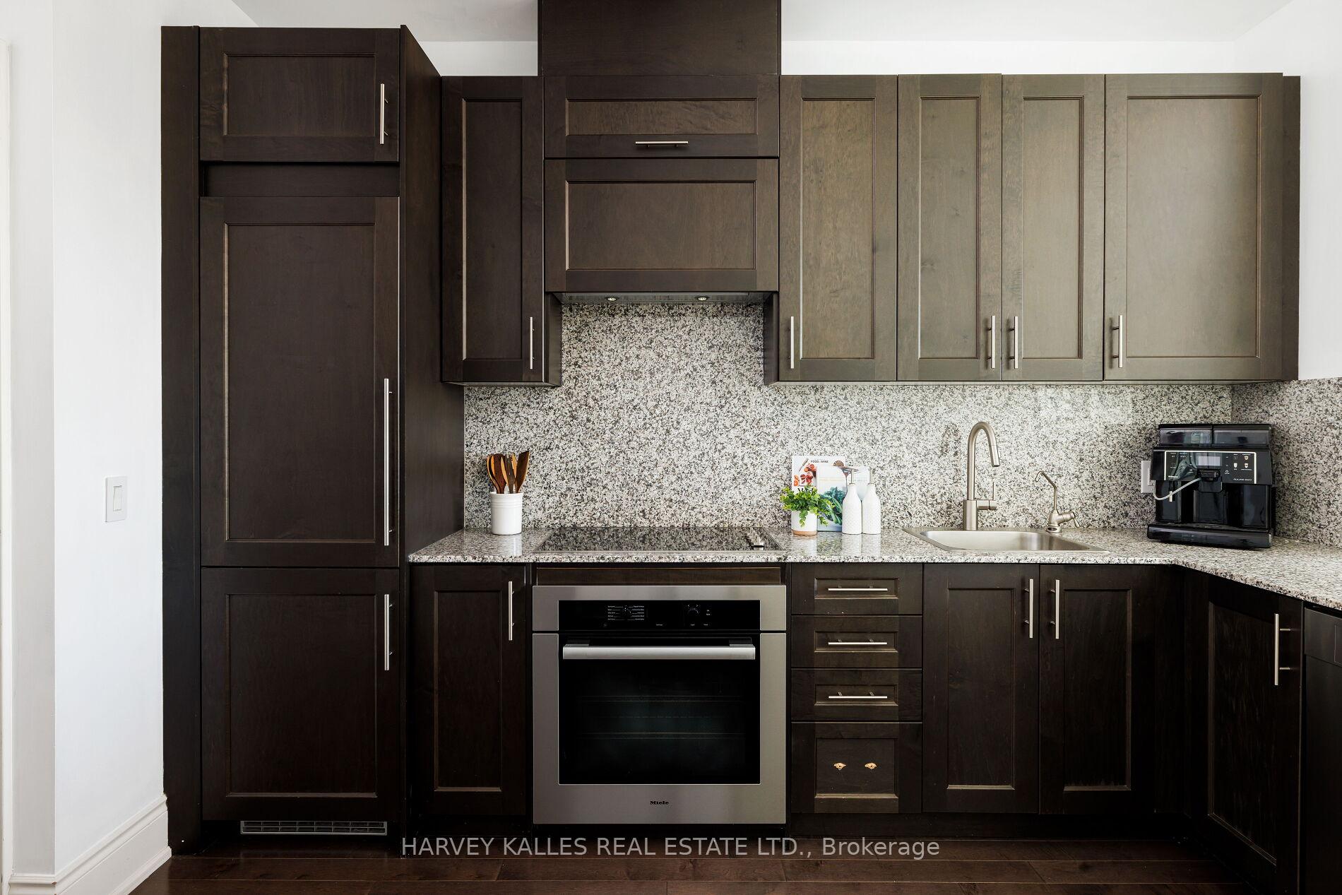 Photo 9 of Unit 1007, 23 Glebe Road W, Toronto, Yonge-Eglinton — HOMEH