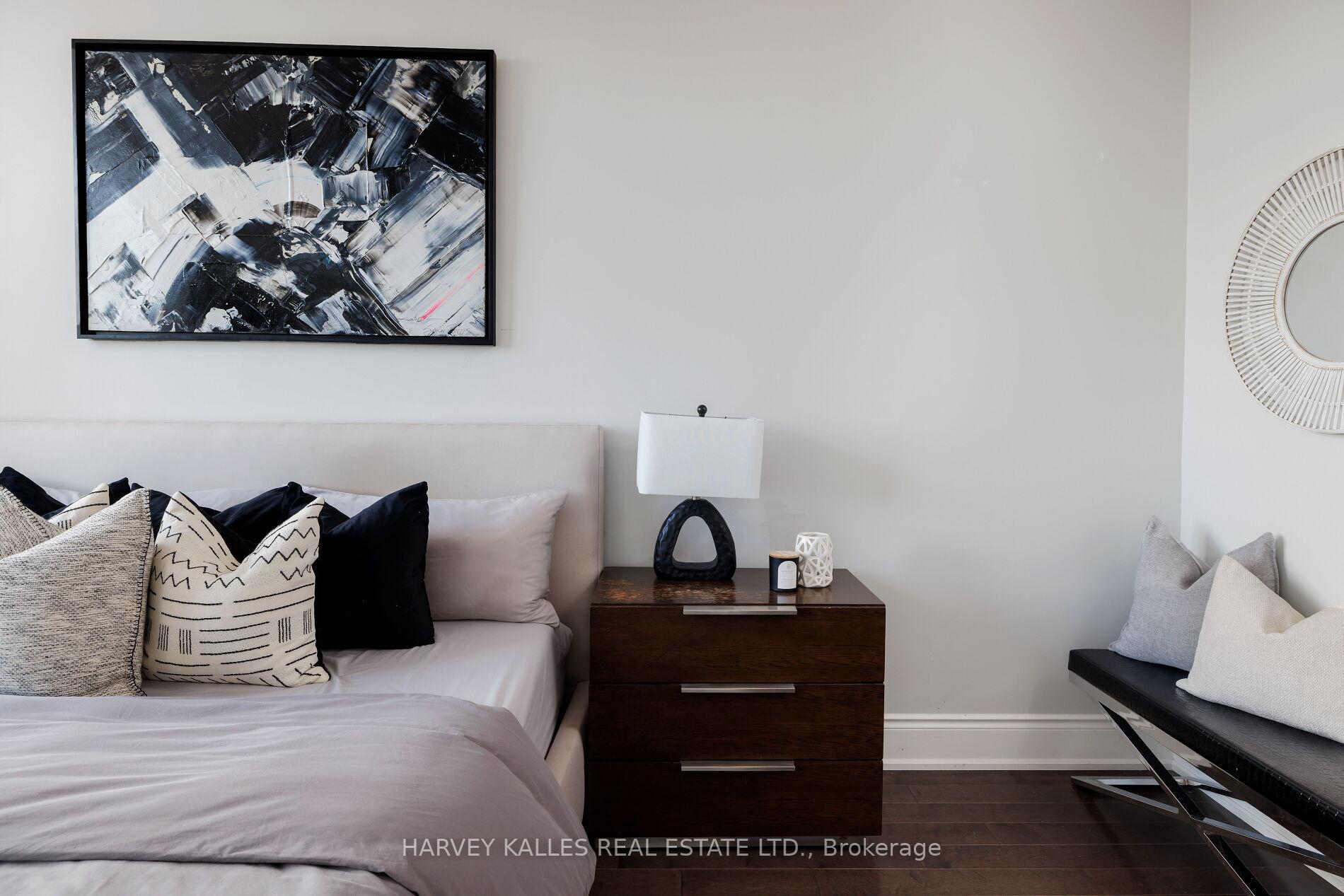 Photo 14 of Unit 1007, 23 Glebe Road W, Toronto, Yonge-Eglinton — HOMEH