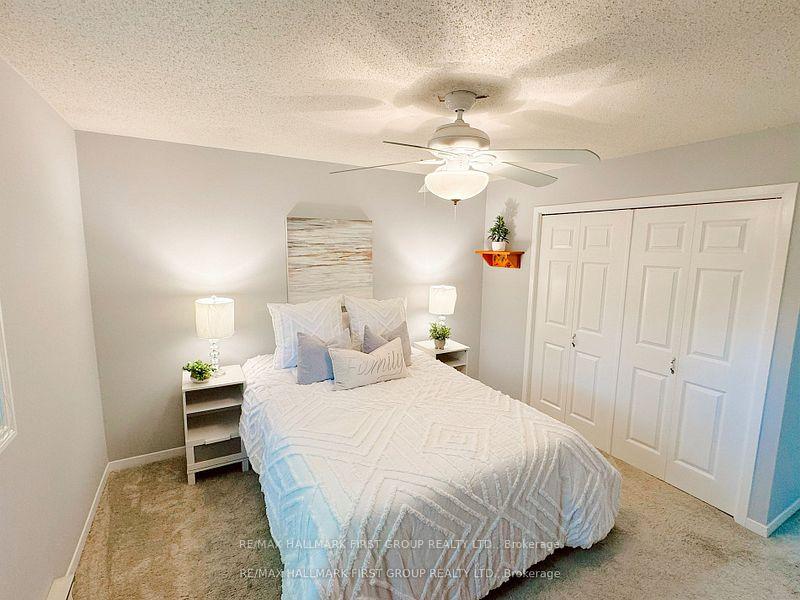 Photo 15 of Unit 5, 75 Southbank Drive, Bracebridge, Macaulay — HOMEH