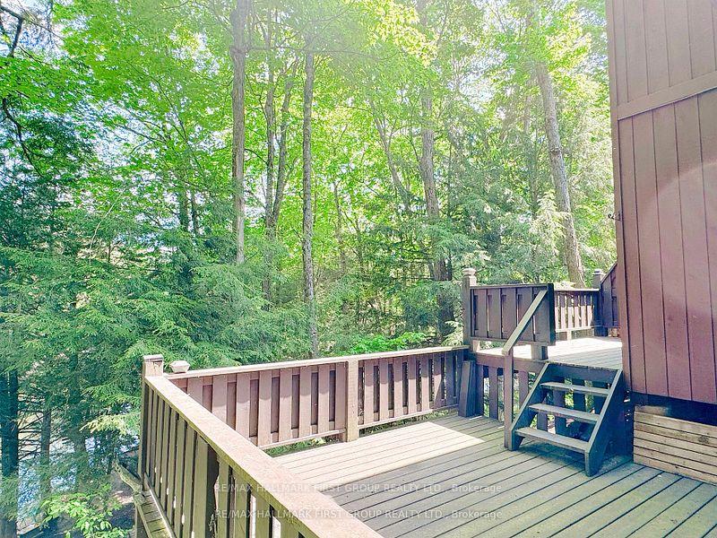 Photo 17 of Unit 5, 75 Southbank Drive, Bracebridge, Macaulay — HOMEH