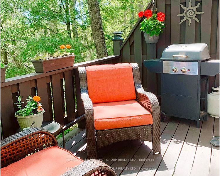 Photo 18 of Unit 5, 75 Southbank Drive, Bracebridge, Macaulay — HOMEH