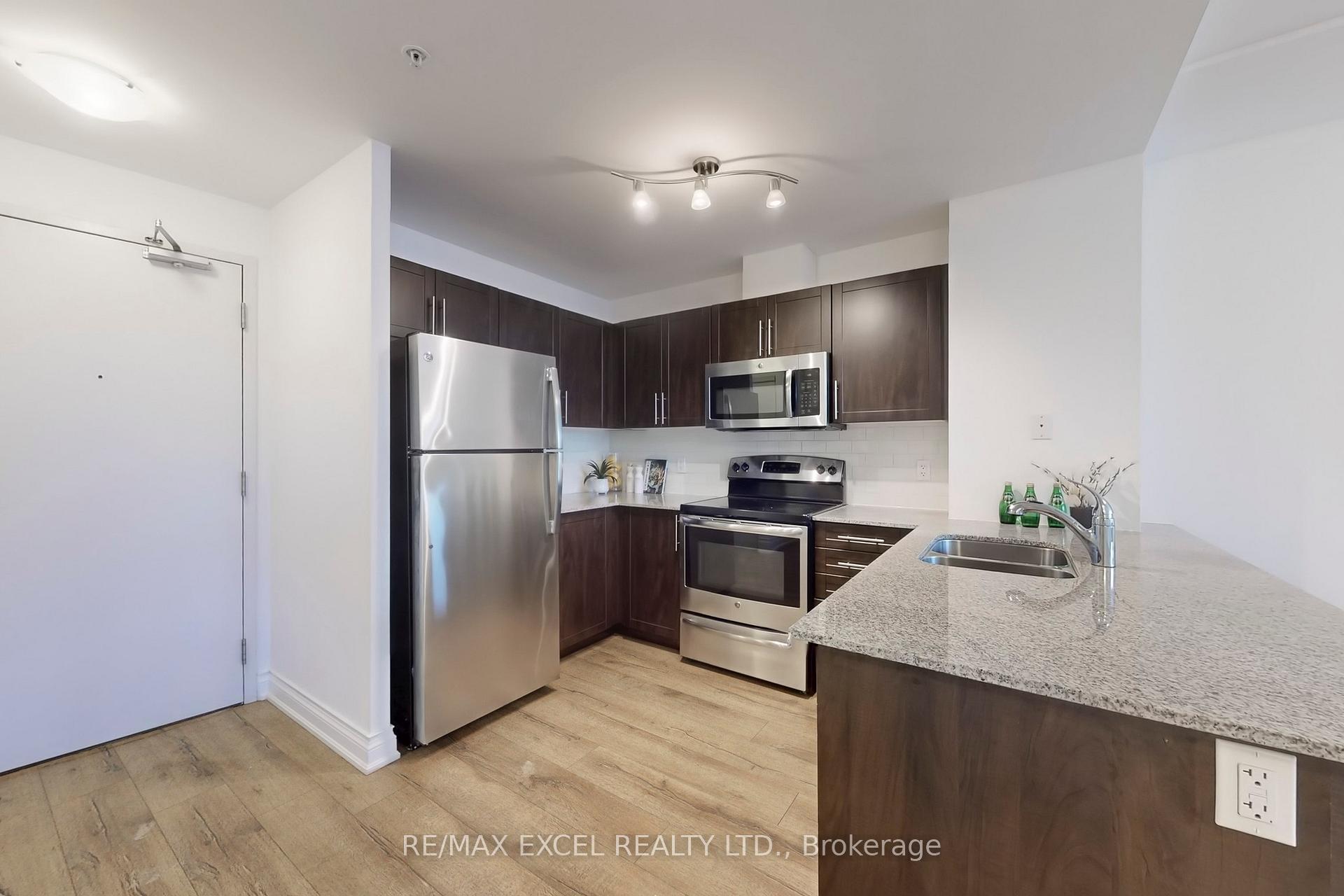 Photo 11 of Unit 327, 68 Main Street, Markham, Markham Village — HOMEH