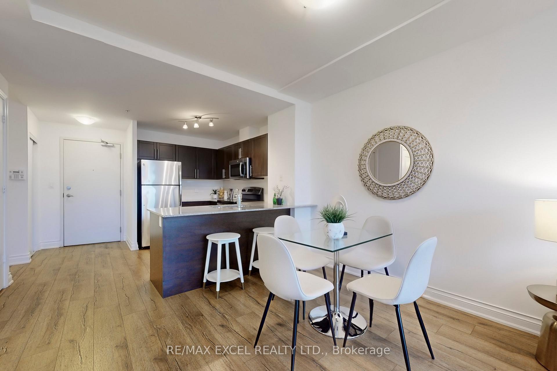 Photo 14 of Unit 327, 68 Main Street, Markham, Markham Village — HOMEH