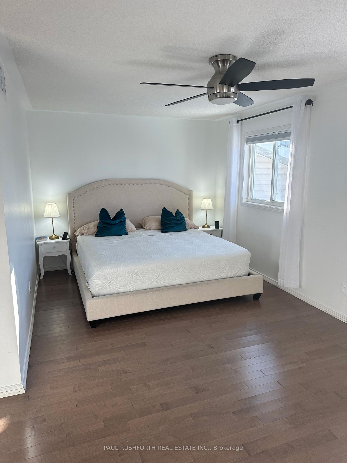 Photo 7 of 997 Torovin Private, Ottawa, Pineview — HOMEH