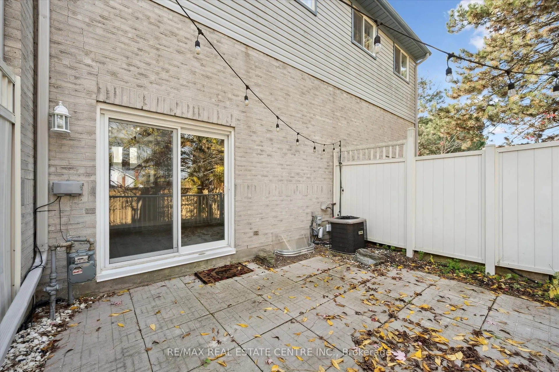 Photo 20 of Unit 5, 589 Beechwood Drive, Waterloo — HOMEH