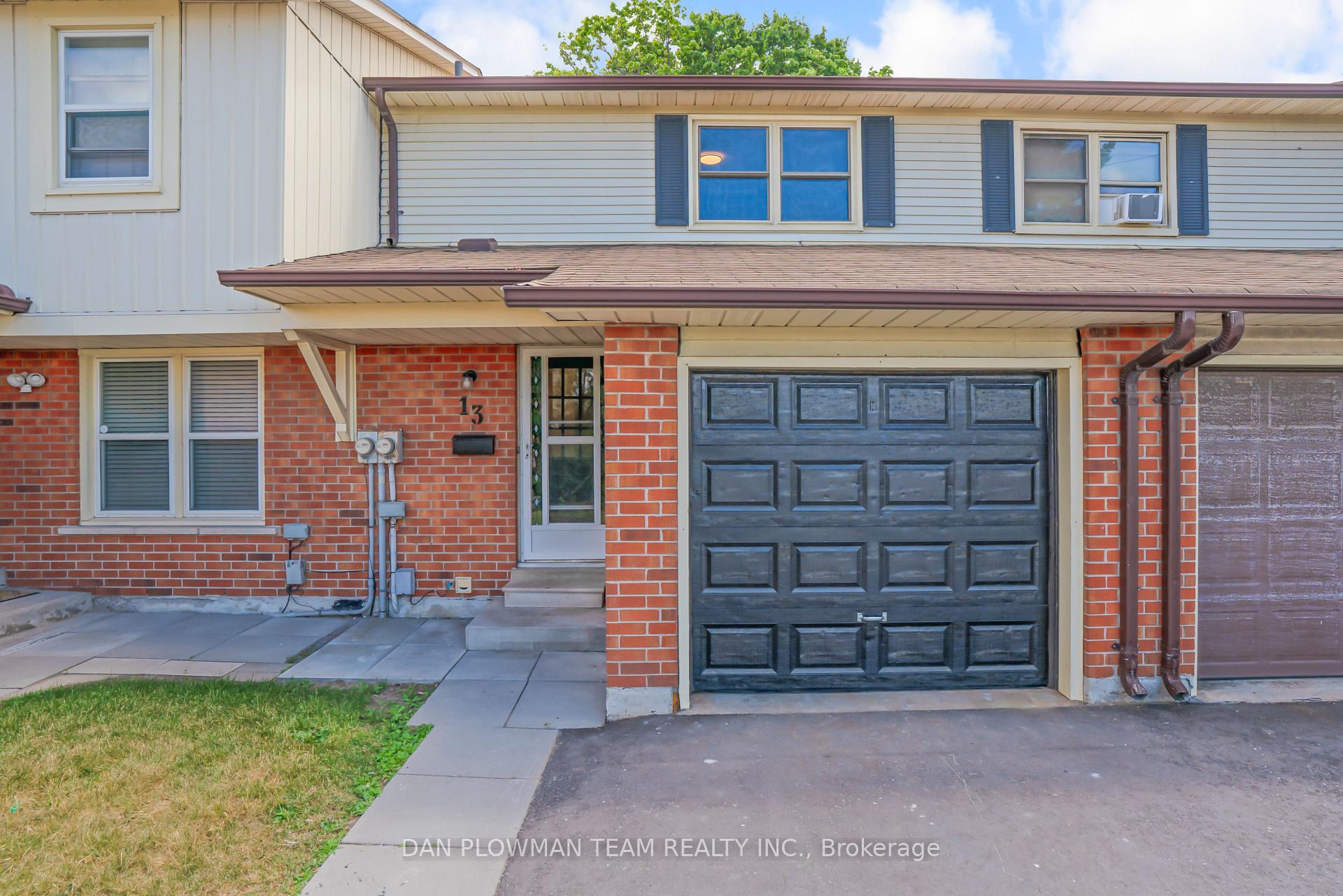 Photo 1 of Unit 13, 450 Bristol Crescent, Oshawa, Vanier — HOMEH