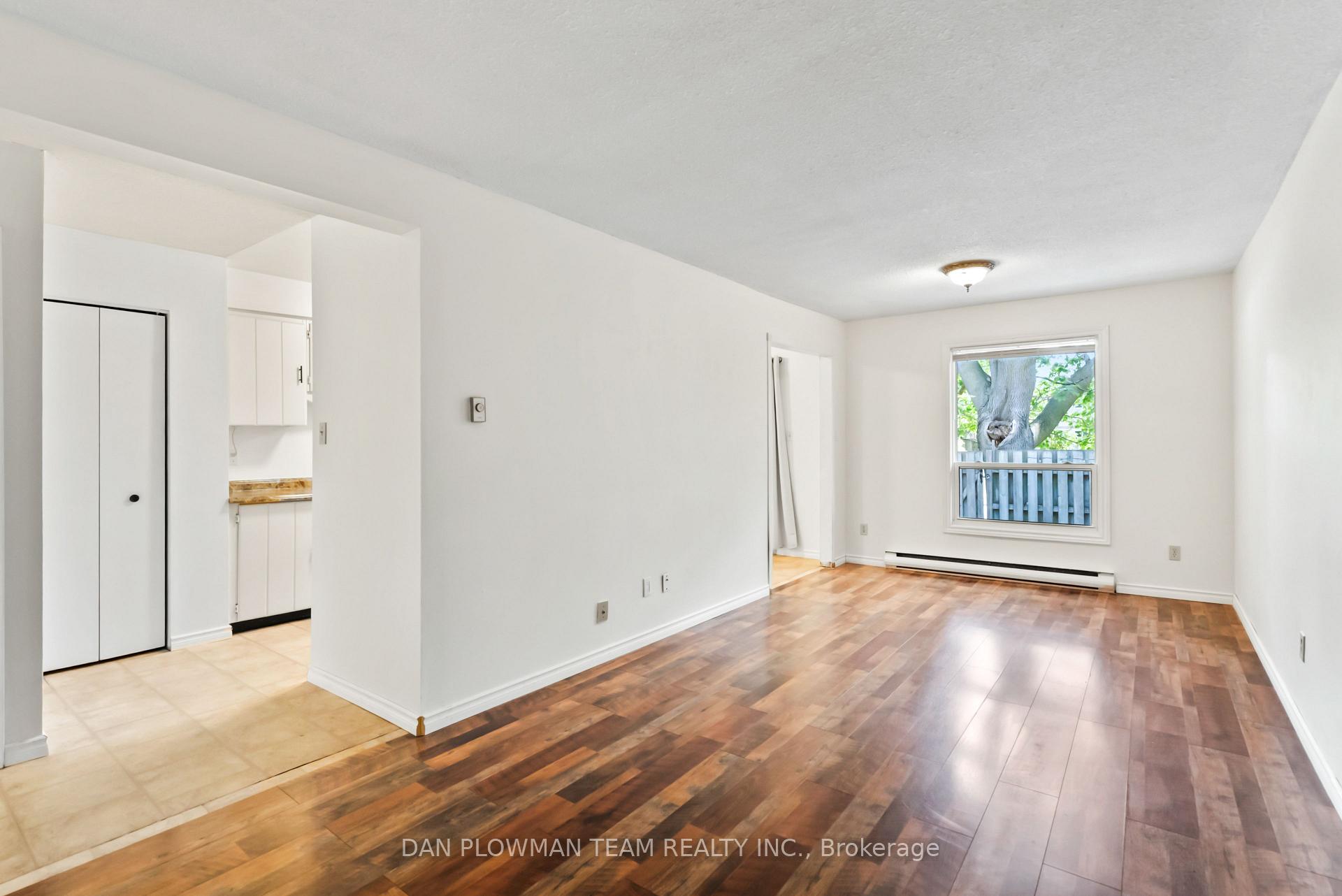 Photo 7 of Unit 13, 450 Bristol Crescent, Oshawa, Vanier — HOMEH