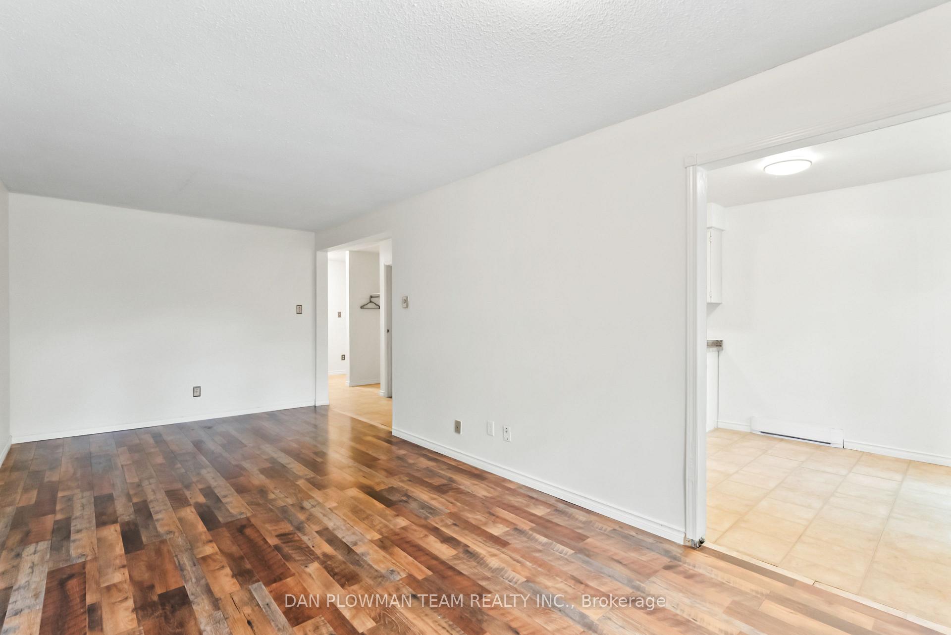 Photo 8 of Unit 13, 450 Bristol Crescent, Oshawa, Vanier — HOMEH