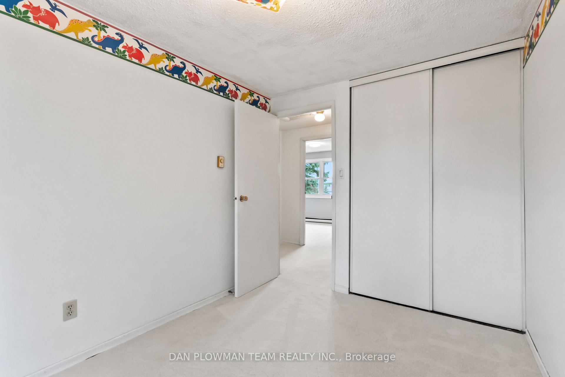 Photo 25 of Unit 13, 450 Bristol Crescent, Oshawa, Vanier — HOMEH