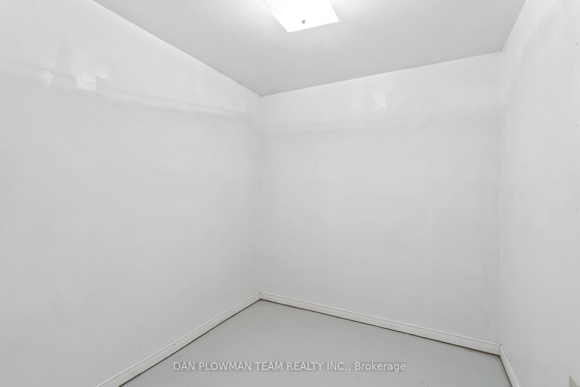 Photo 32 of Unit 13, 450 Bristol Crescent, Oshawa, Vanier — HOMEH