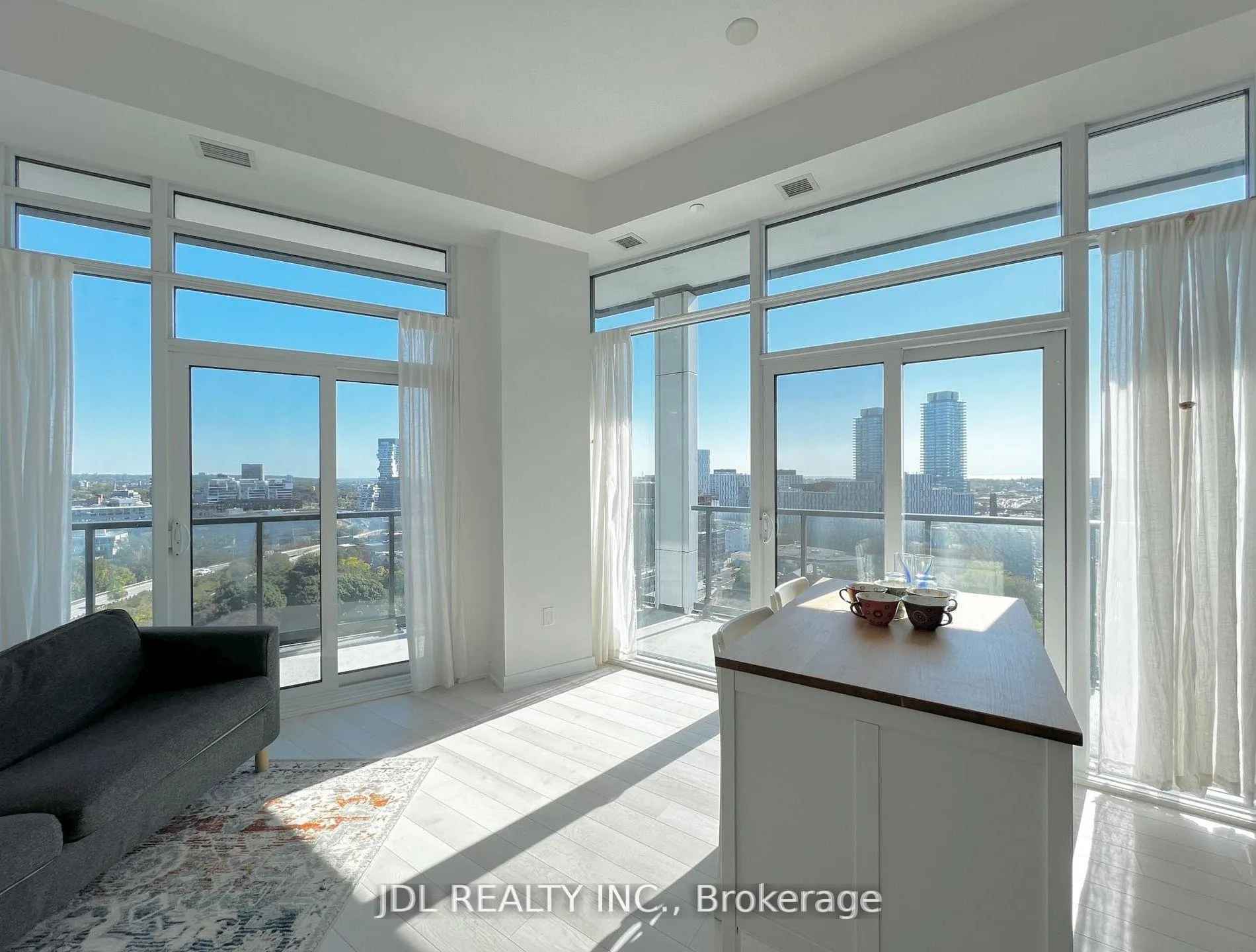 Front of Unit 1507, 50 Power Street
