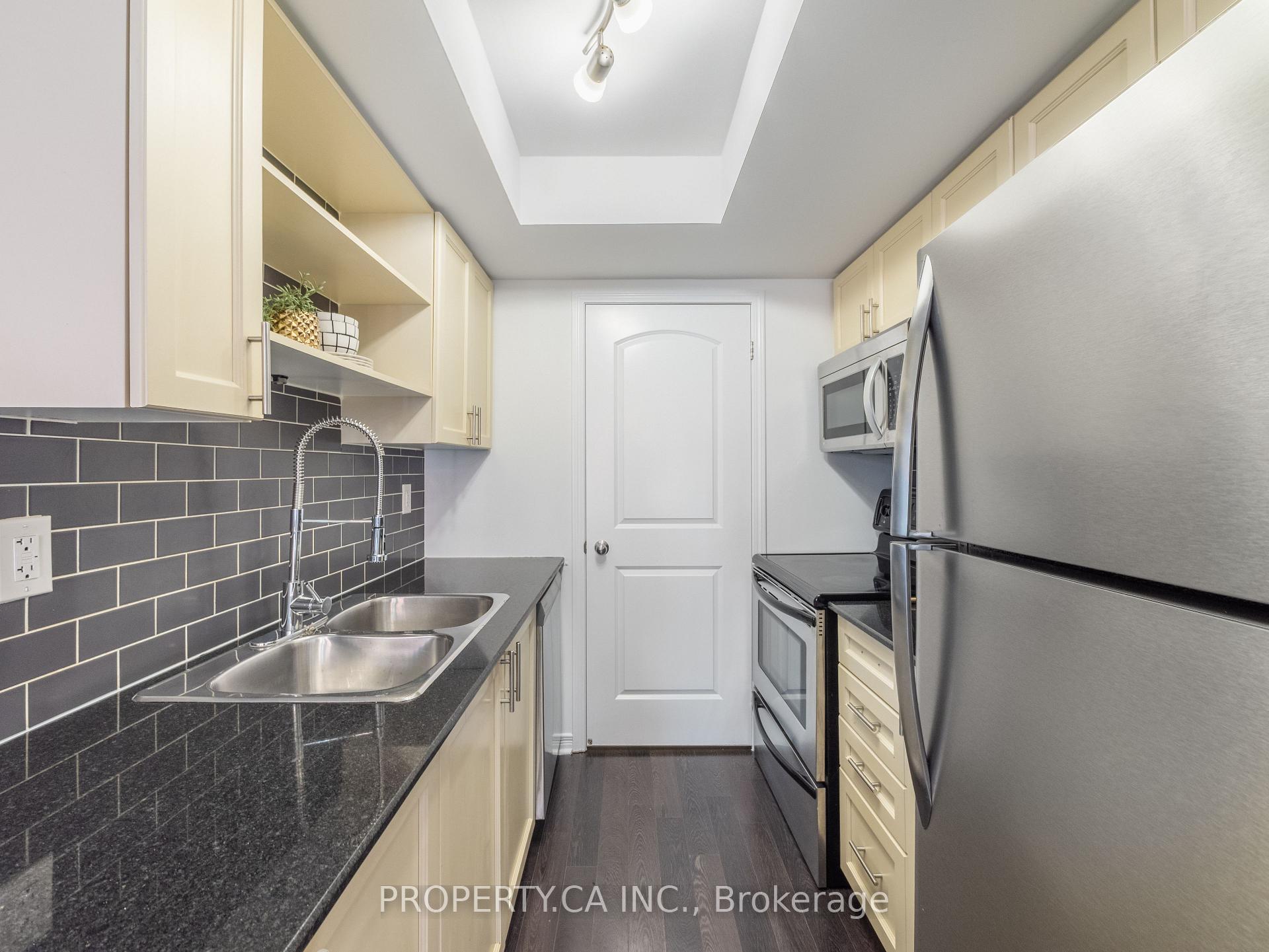Photo 9 of Unit 4, 819 Dundas Street E, Toronto, South Riverdale — HOMEH