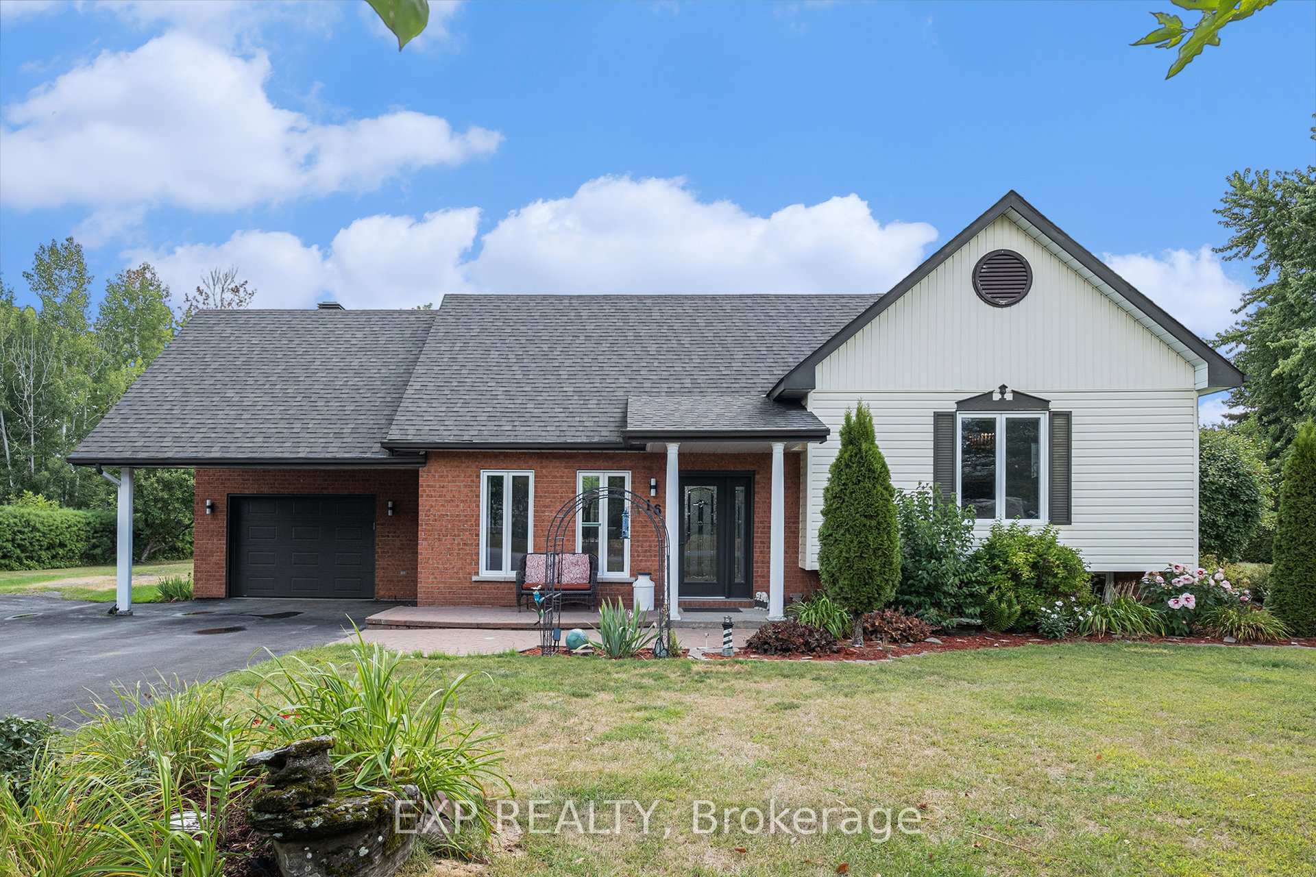 Photo 2 of 16 Landriault Avenue, Champlain, Champlain Twp — HOMEH