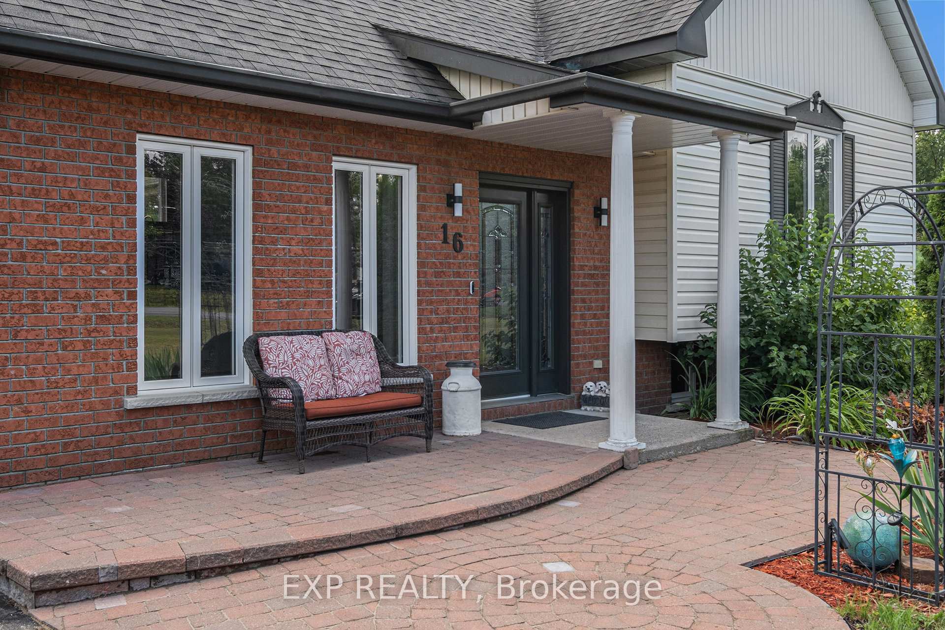 Photo 3 of 16 Landriault Avenue, Champlain, Champlain Twp — HOMEH