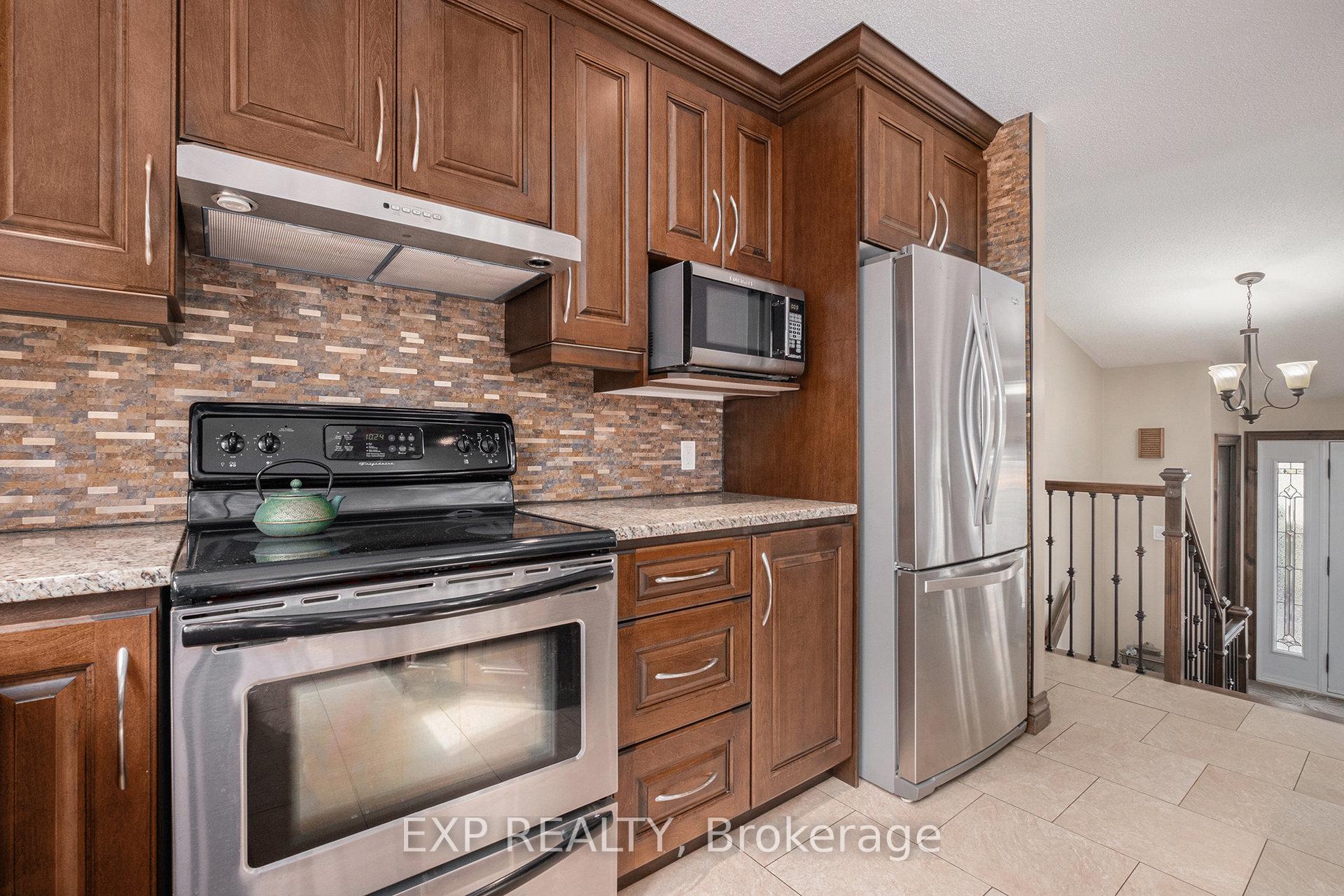 Photo 14 of 16 Landriault Avenue, Champlain, Champlain Twp — HOMEH
