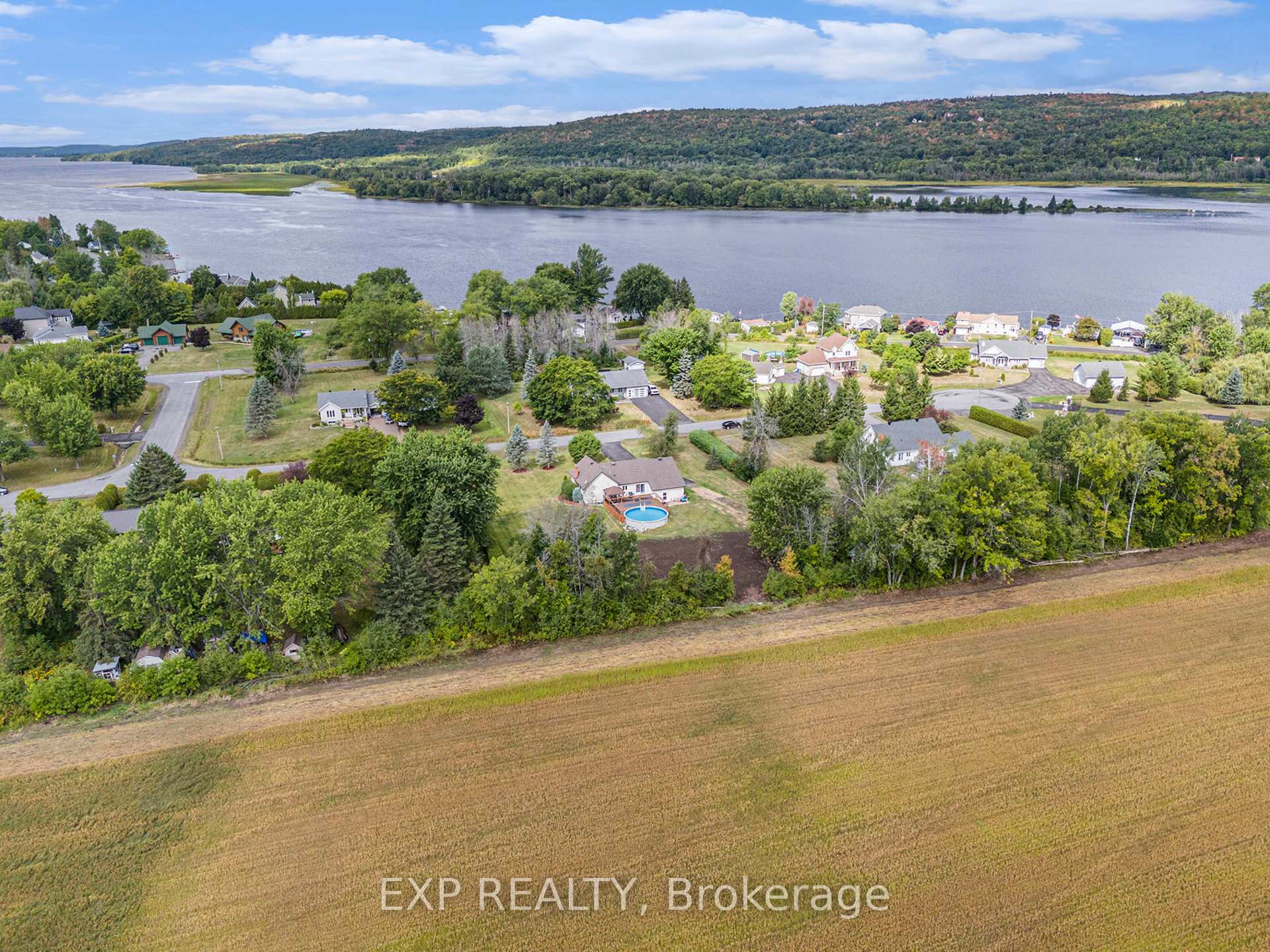 Photo 32 of 16 Landriault Avenue, Champlain, Champlain Twp — HOMEH