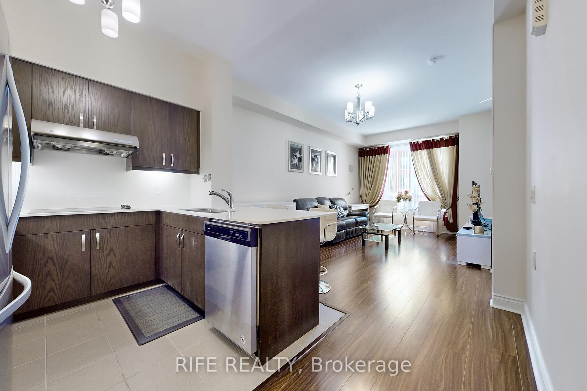 Photo 5 of Unit M520, 2 Sun Yat-Sen Avenue, Markham, Milliken Mills East — HOMEH