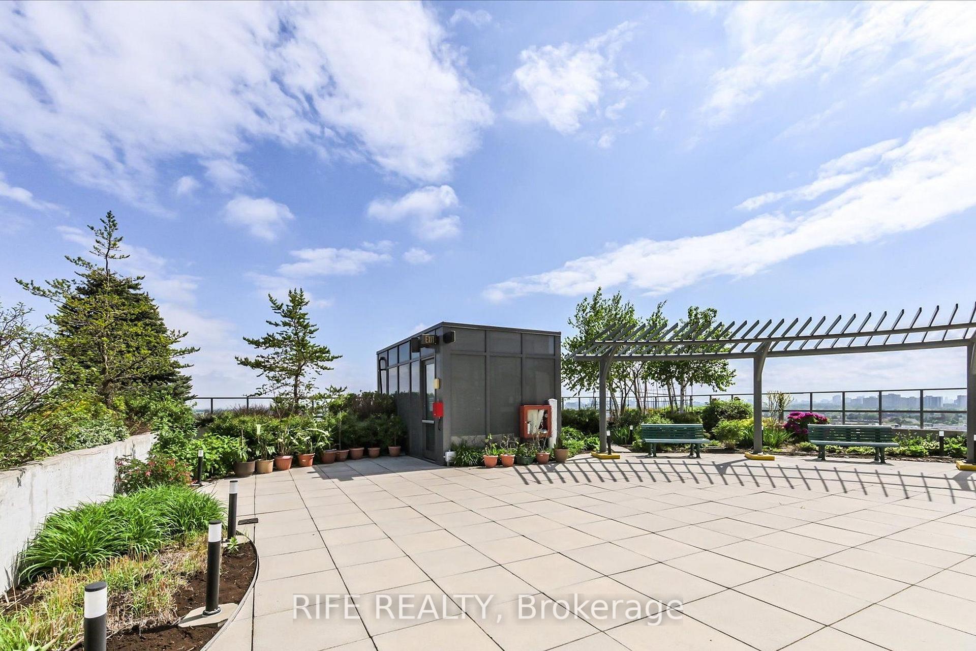 Photo 23 of Unit M520, 2 Sun Yat-Sen Avenue, Markham, Milliken Mills East — HOMEH