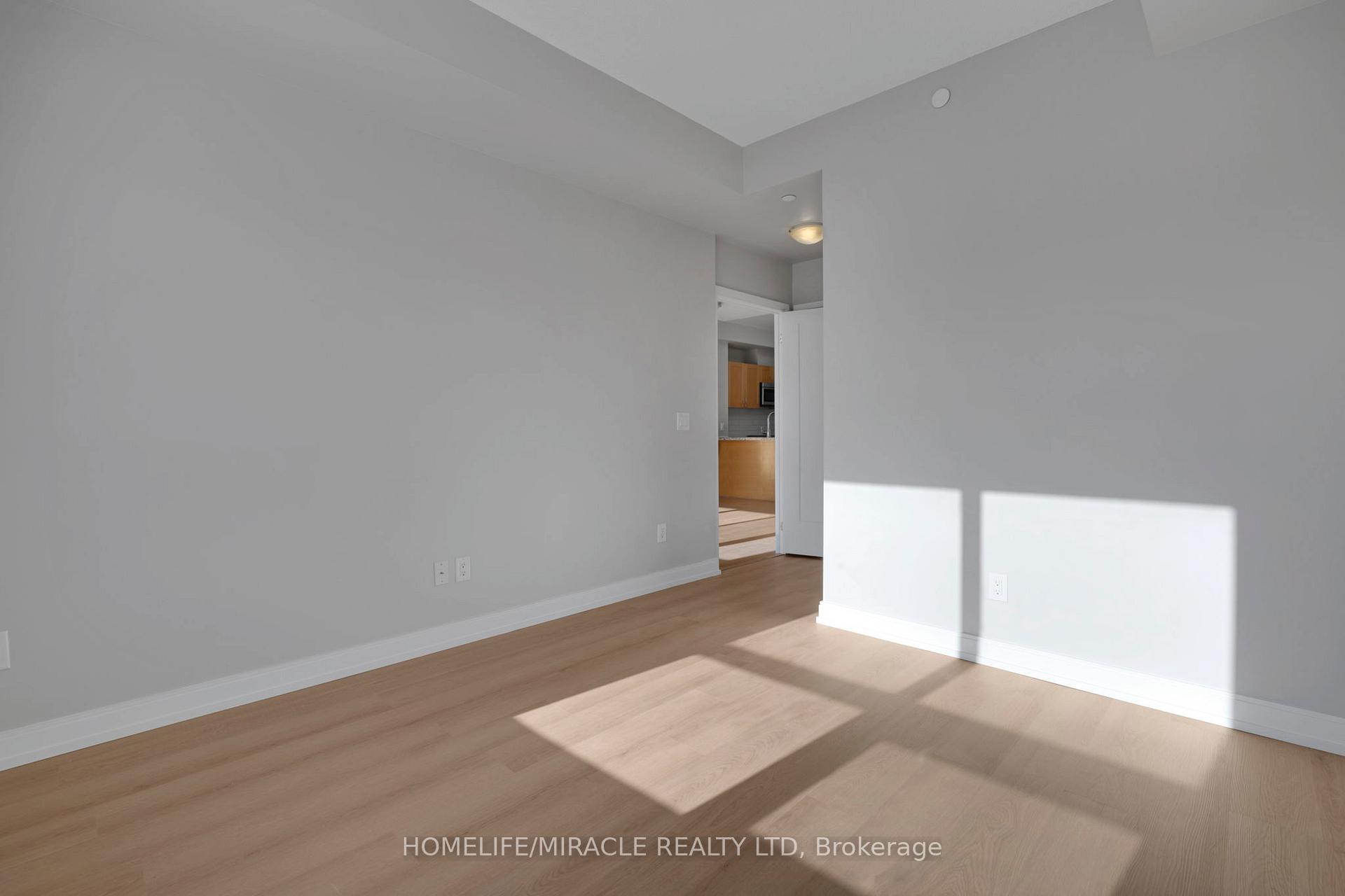 Photo 20 of Unit 216, 540 Bur Oak Avenue S, Markham, Berczy — HOMEH