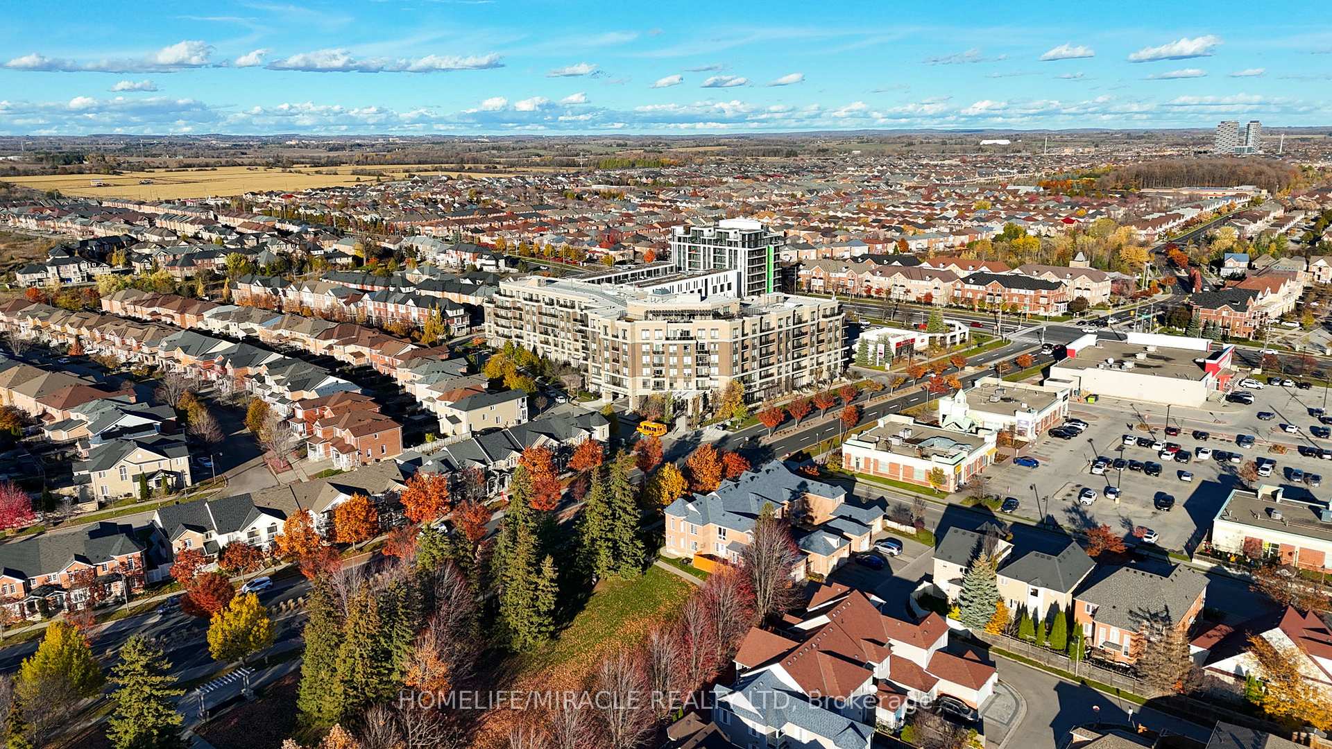 Photo 37 of Unit 216, 540 Bur Oak Avenue S, Markham, Berczy — HOMEH