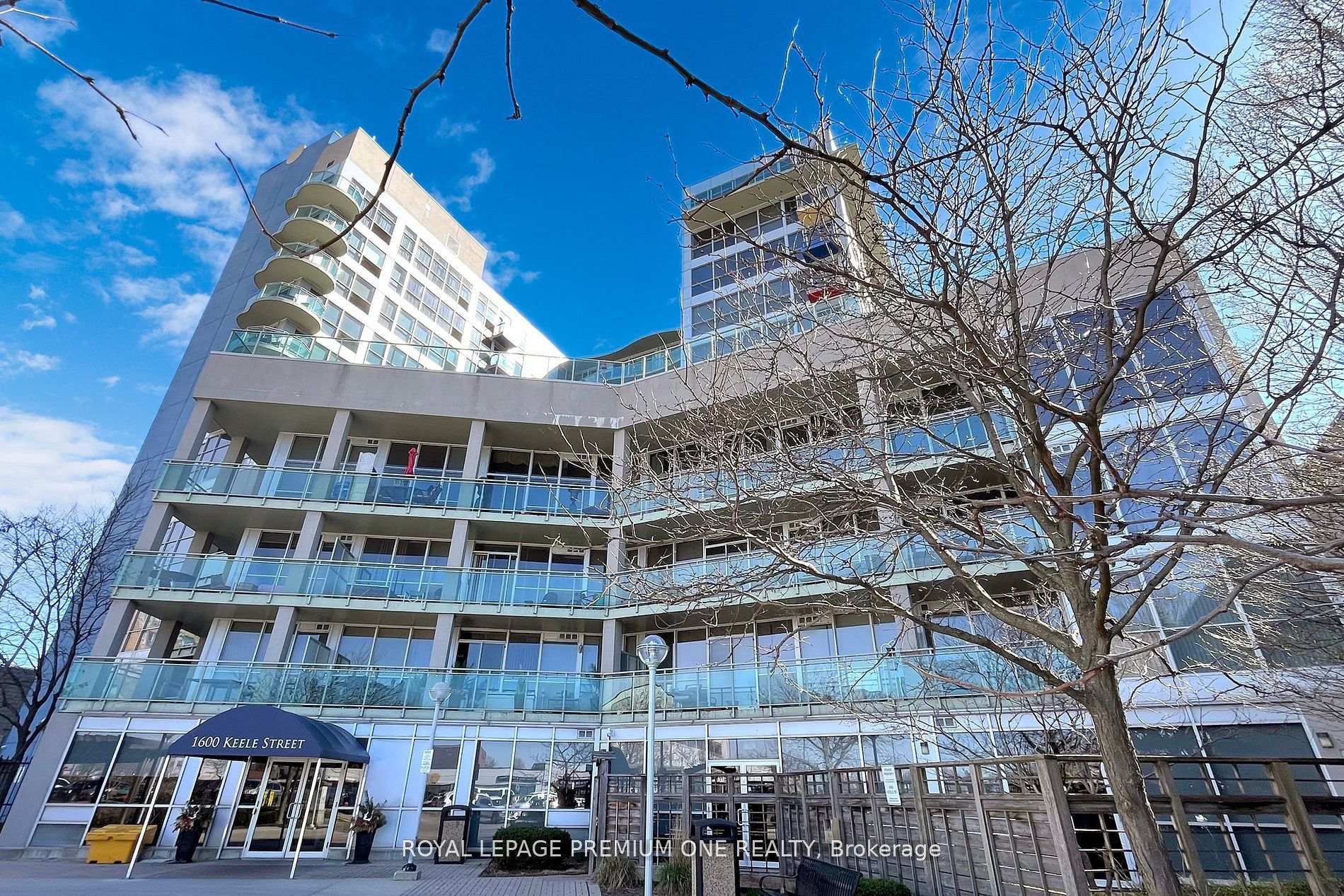 Front of Unit 1002, 1600 Keele Street